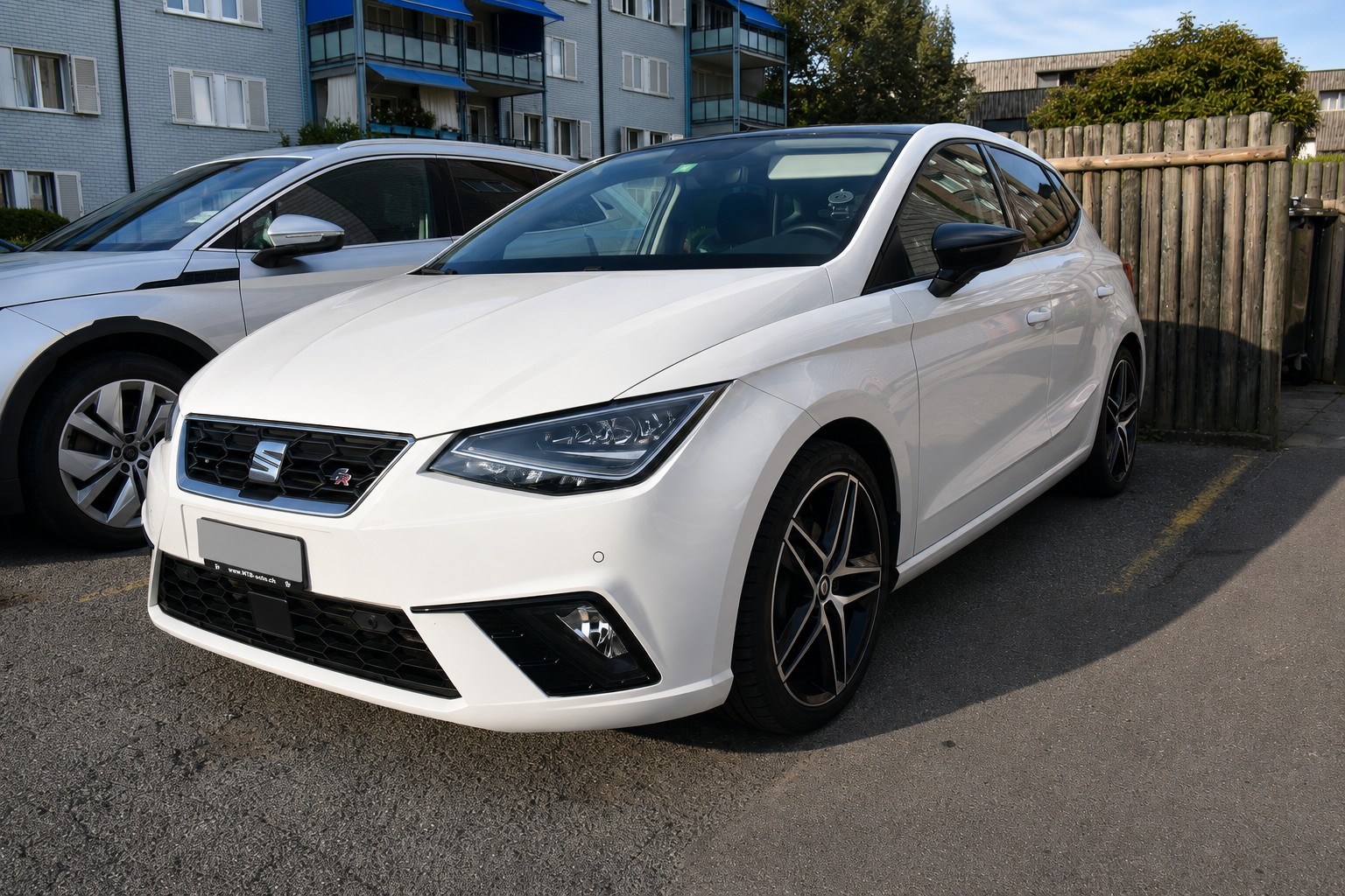SEAT 1.0 TSI 115 Swiss FR DSG-image-0