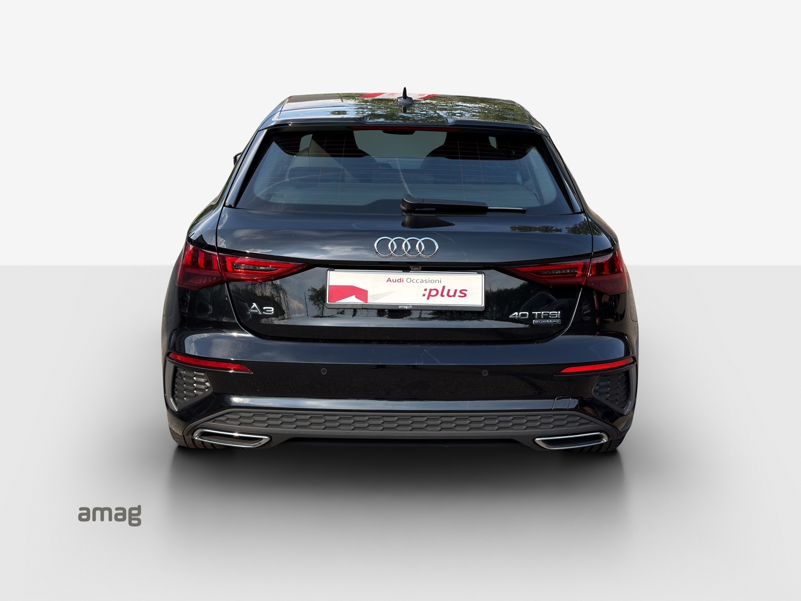 AUDI A3 Sportback 40 TFSI S line quattro S-tronic-image-3