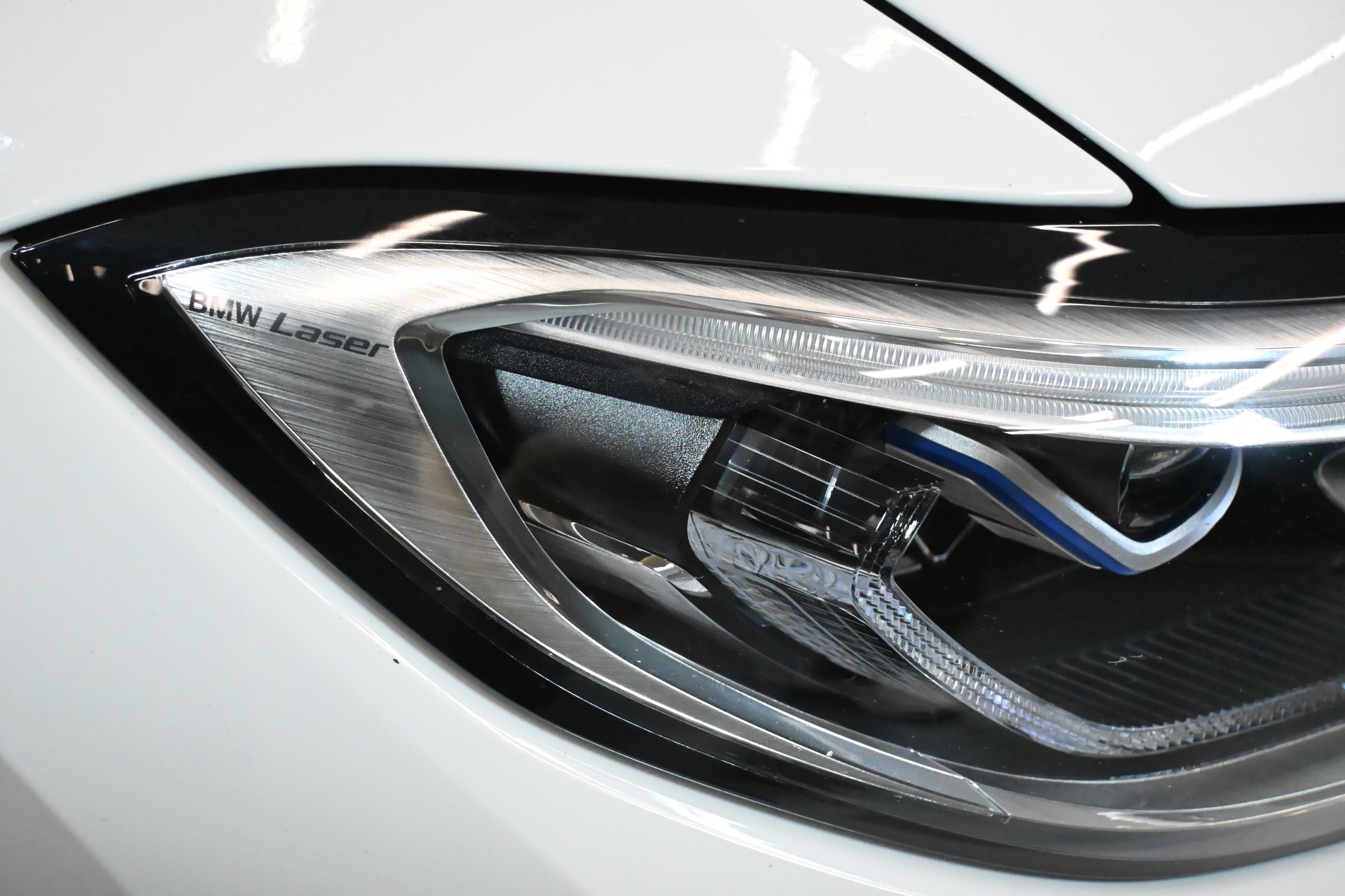 BMW 318d 48V Touring Luxury Line Steptronic-image-7