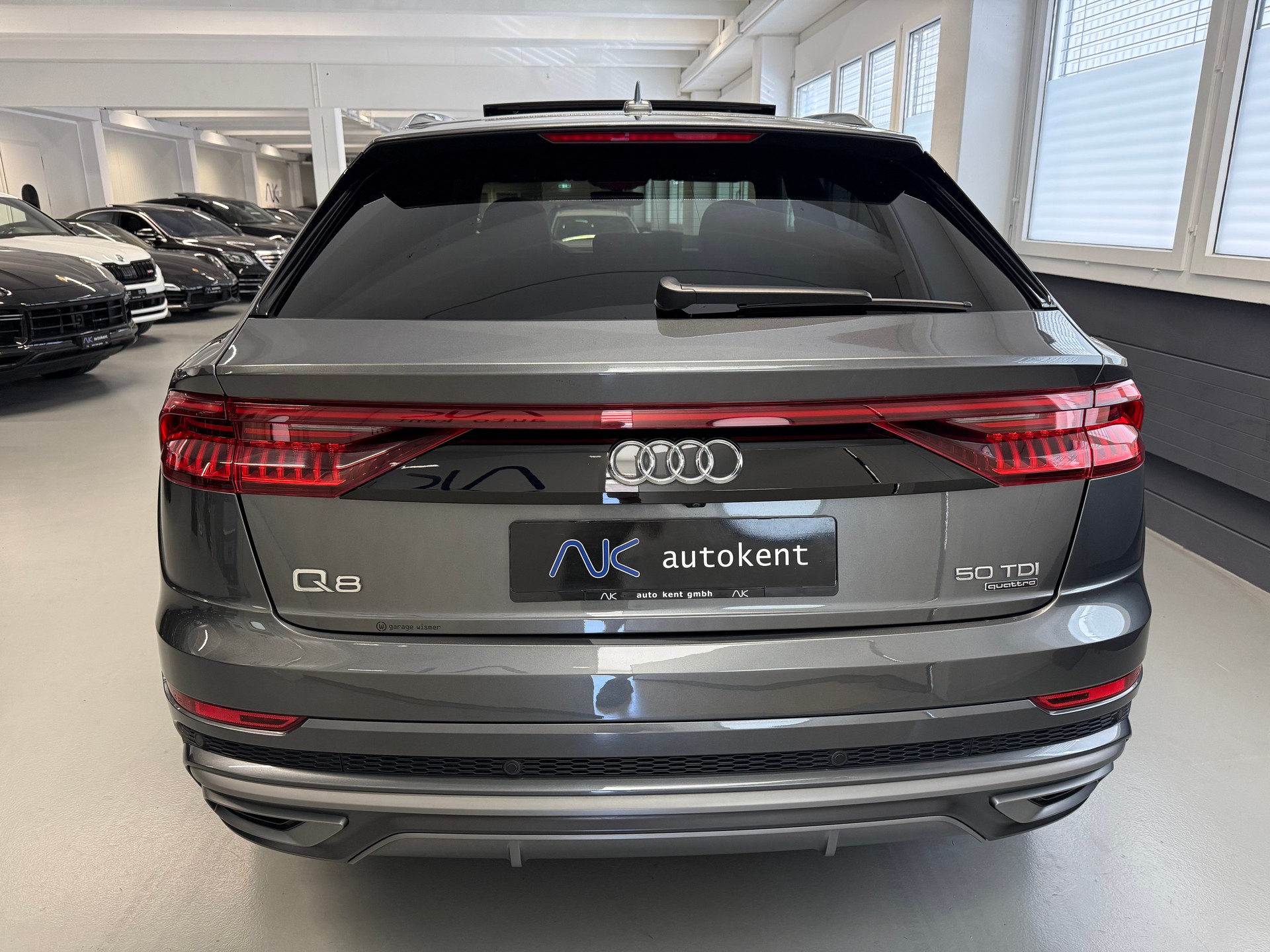 AUDI Q8 50 TDI S Line quattro tiptronic-image-4