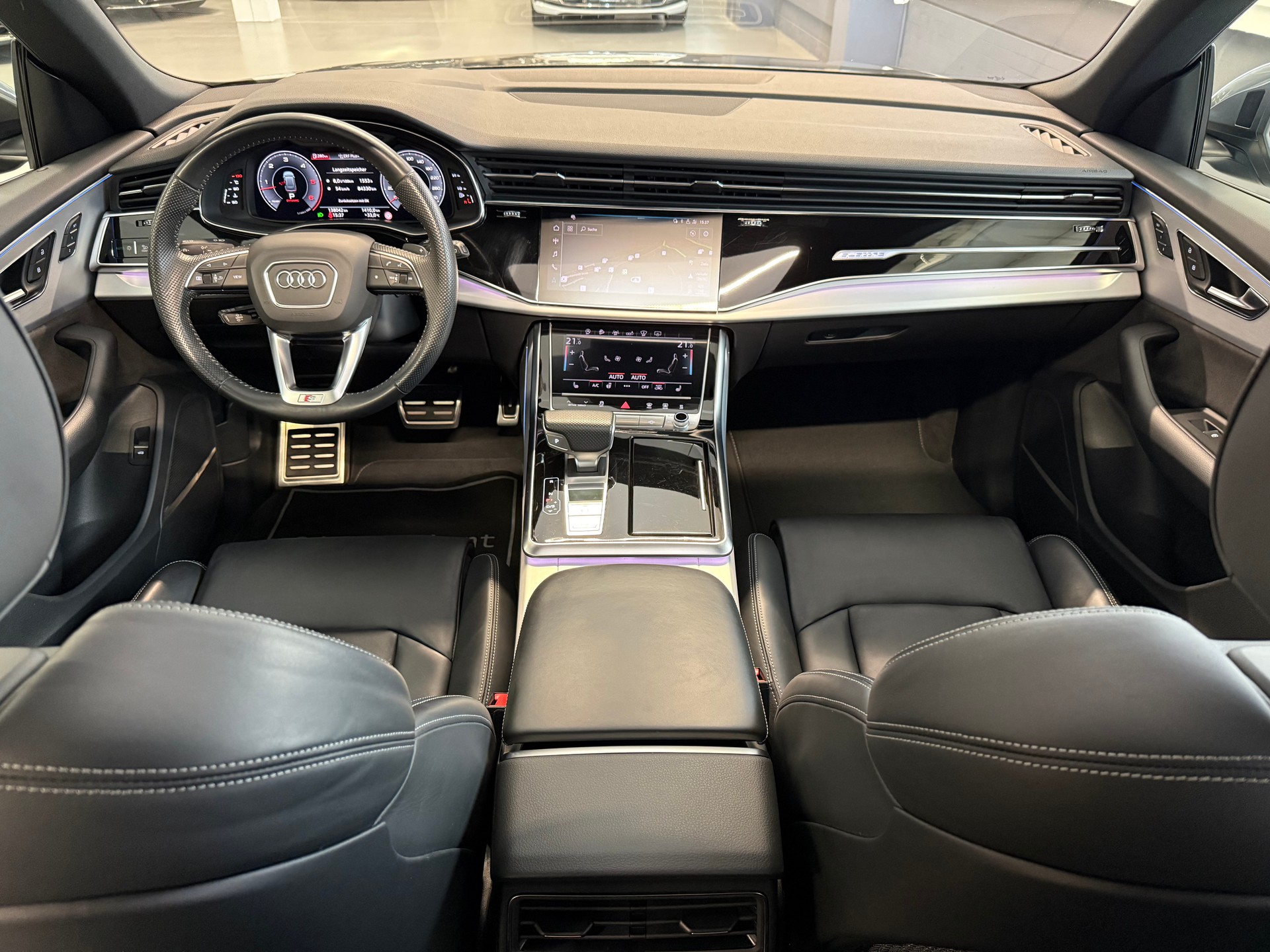 AUDI Q8 50 TDI S Line quattro tiptronic-image-19