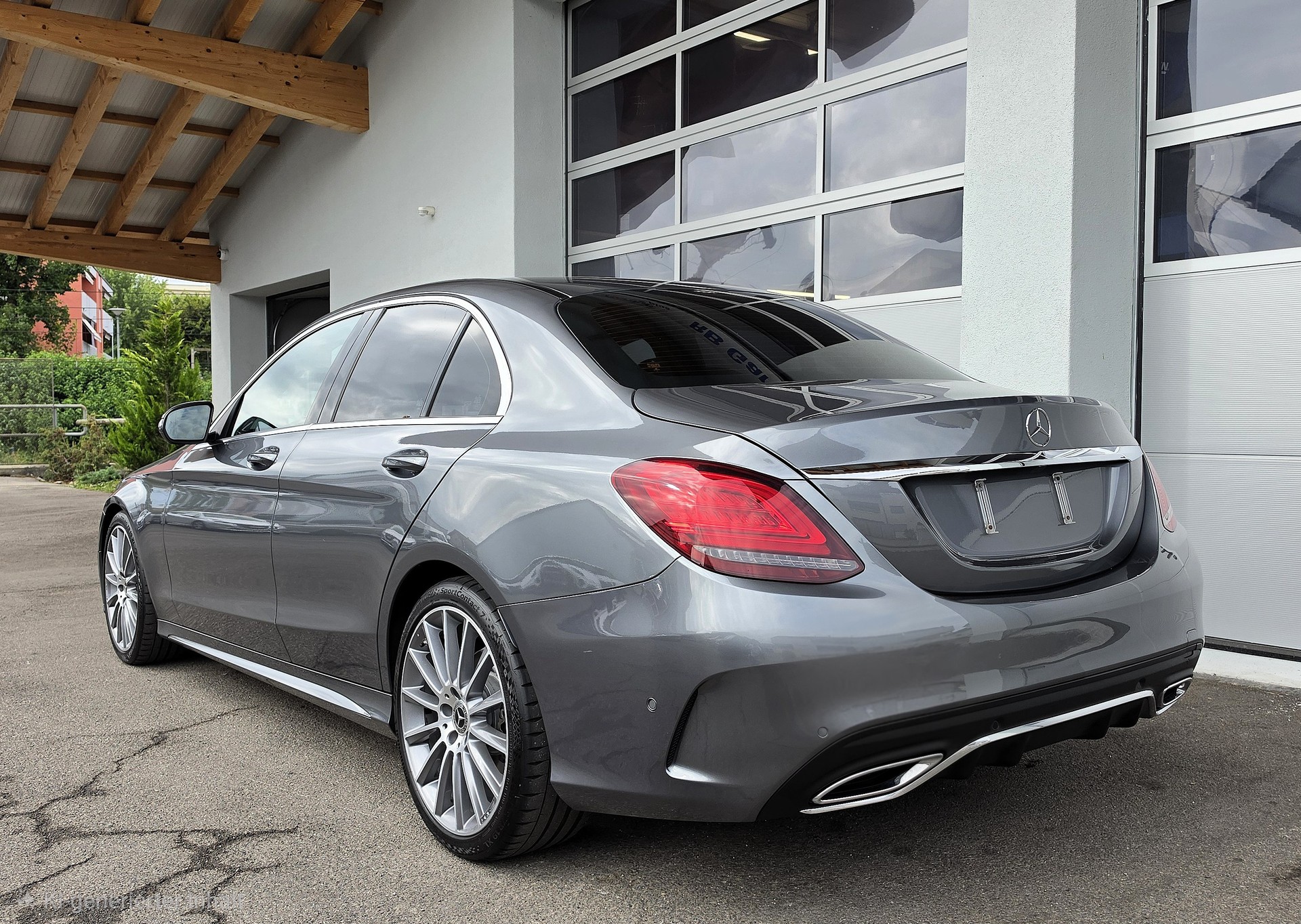 MERCEDES-BENZ C 220 d AMG Line 9G-Tronic-image-2