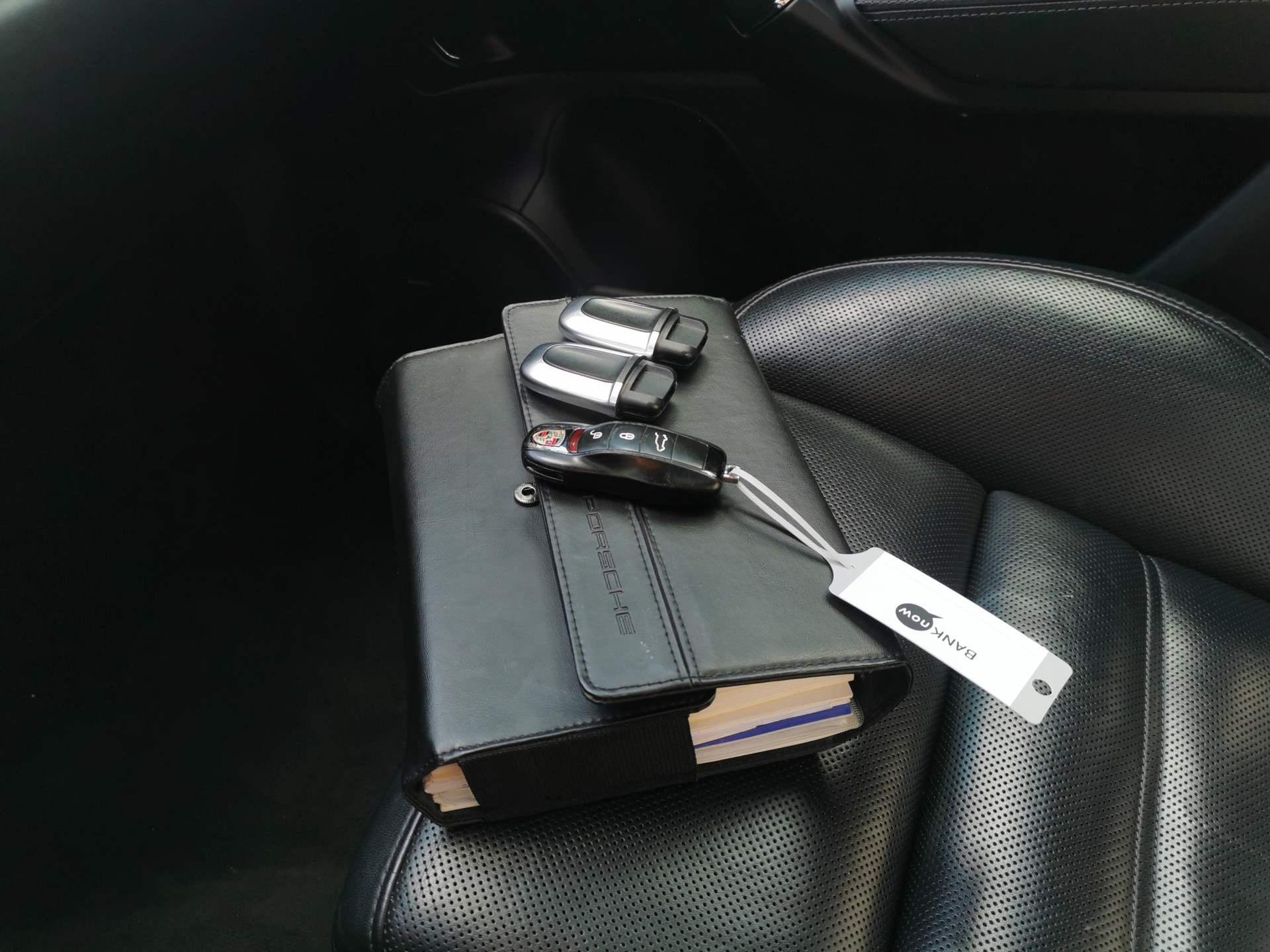PORSCHE Cayenne S Diesel-image-14