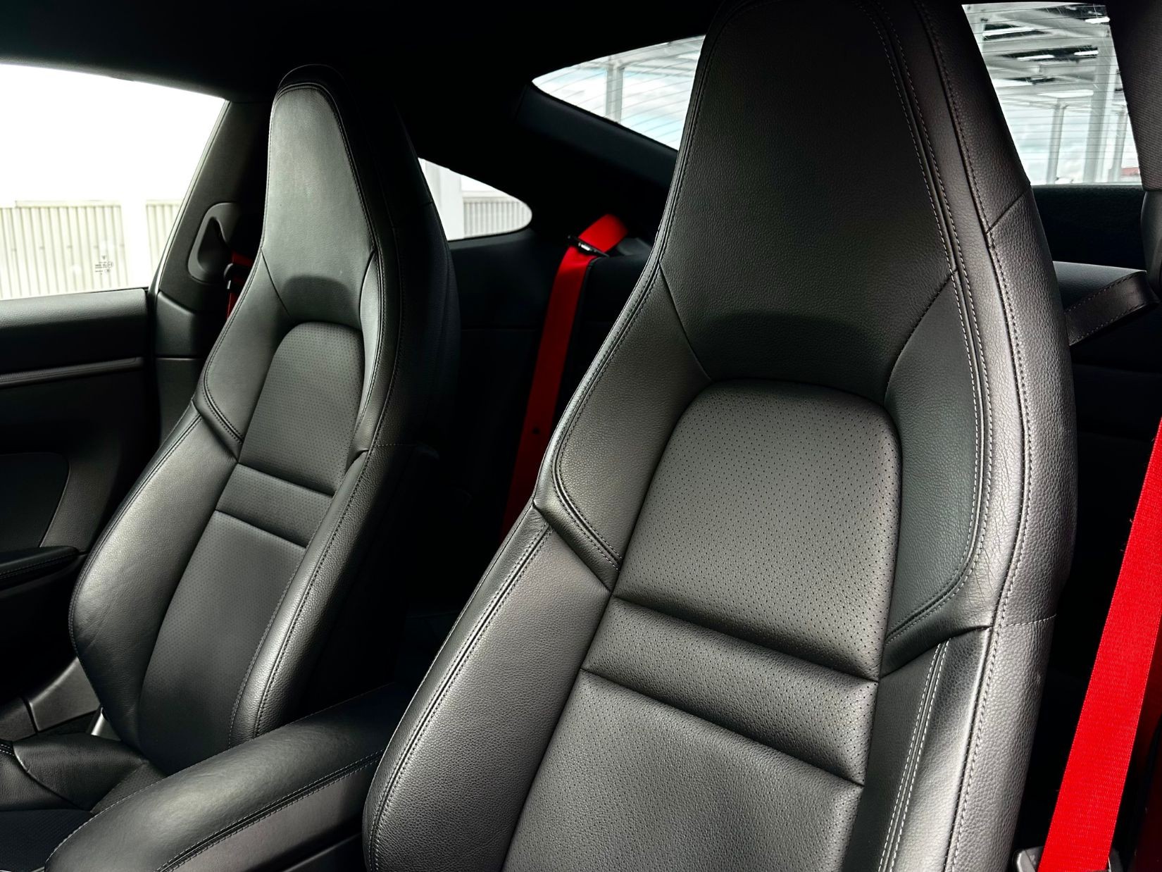 PORSCHE Carrera 4S PDK-image-5