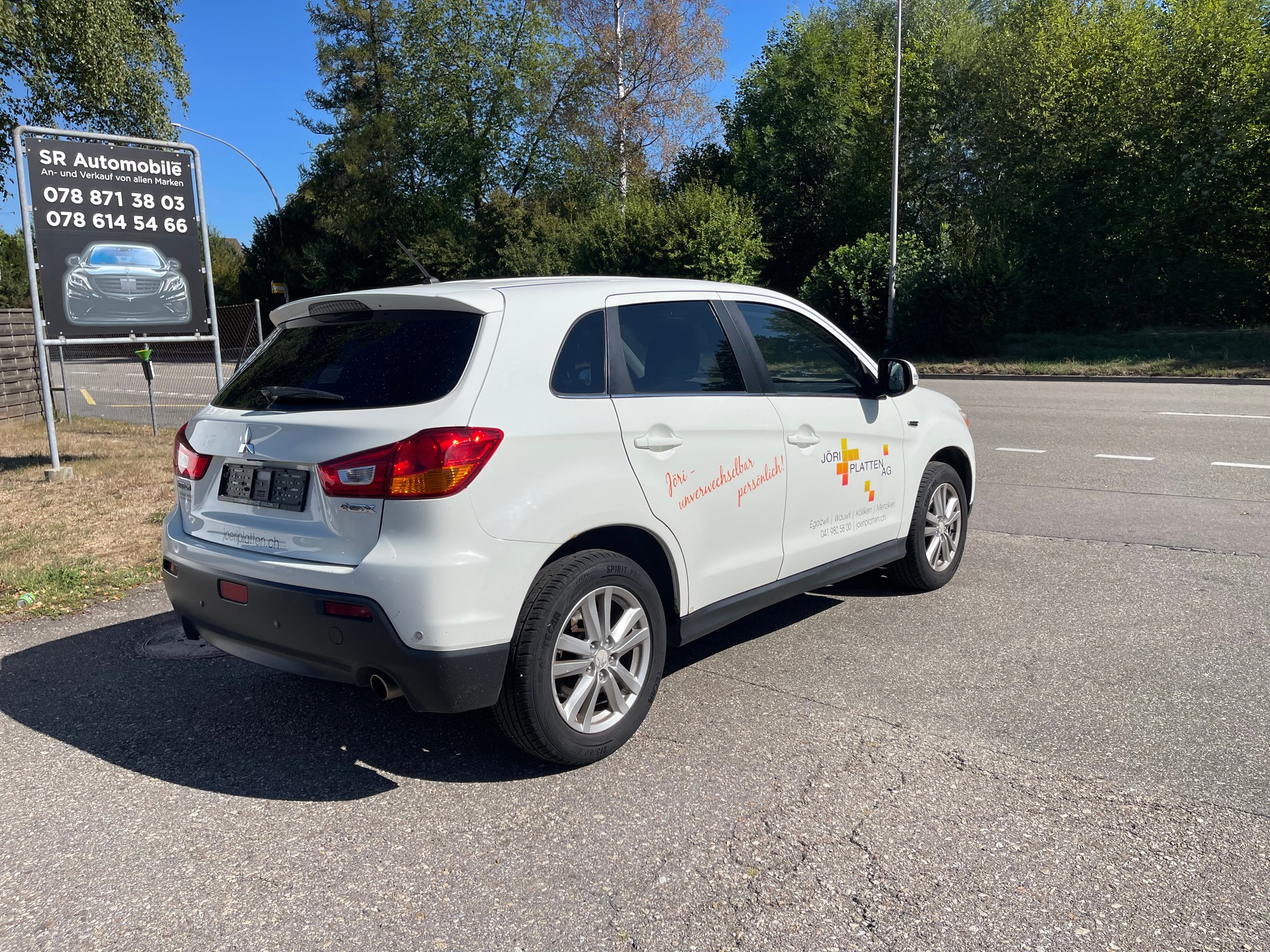 MITSUBISHI ASX 1.8 DID Inform 4WD-image-4