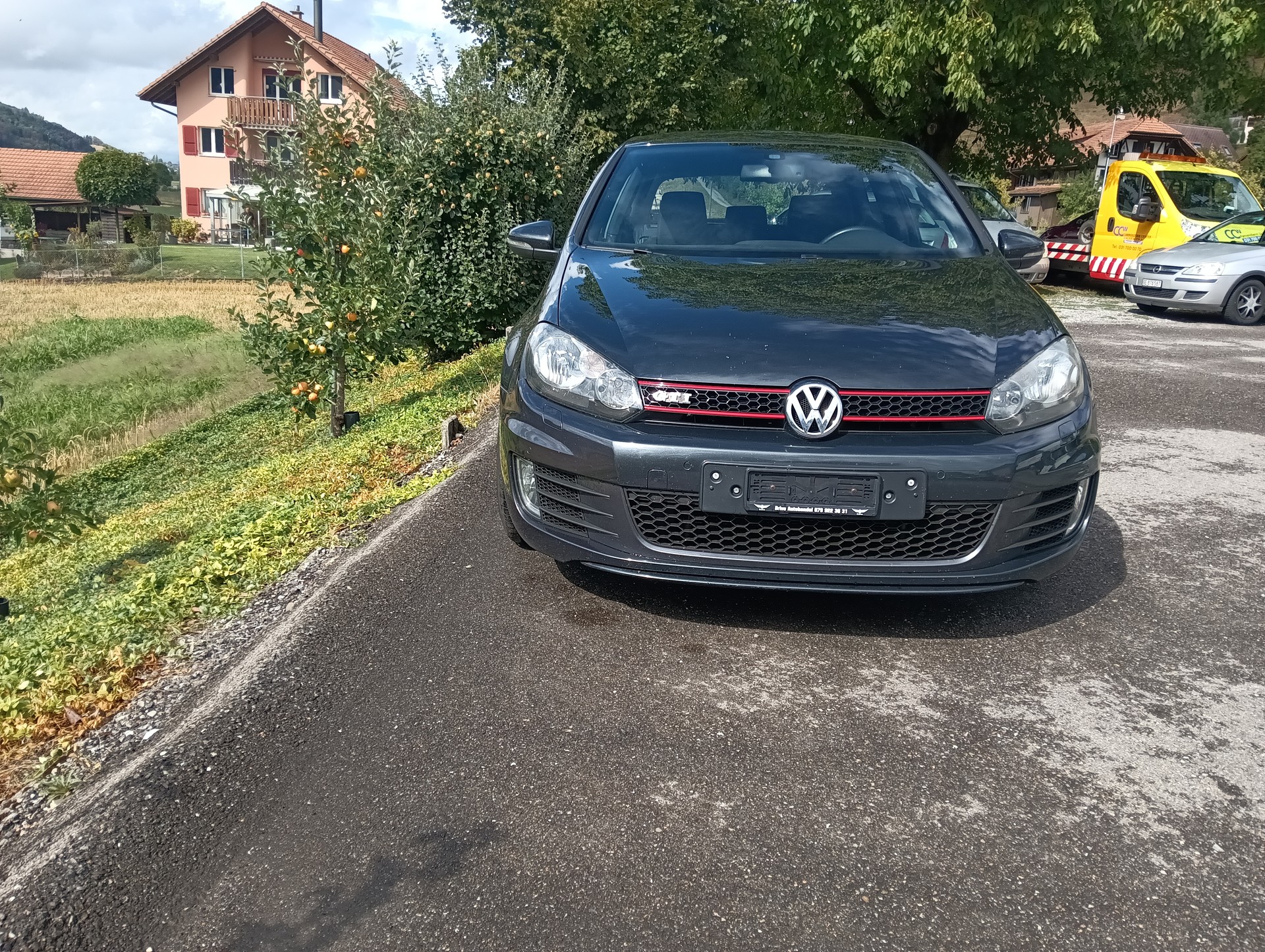 VW Golf 2.0 TSI GTI-image-1