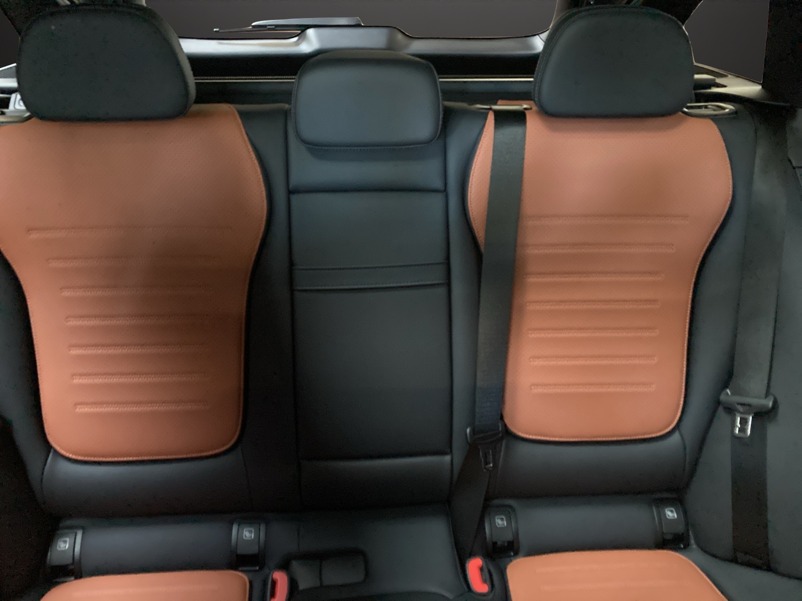 MERCEDES-BENZ C 300 T 4 Matic-image-9