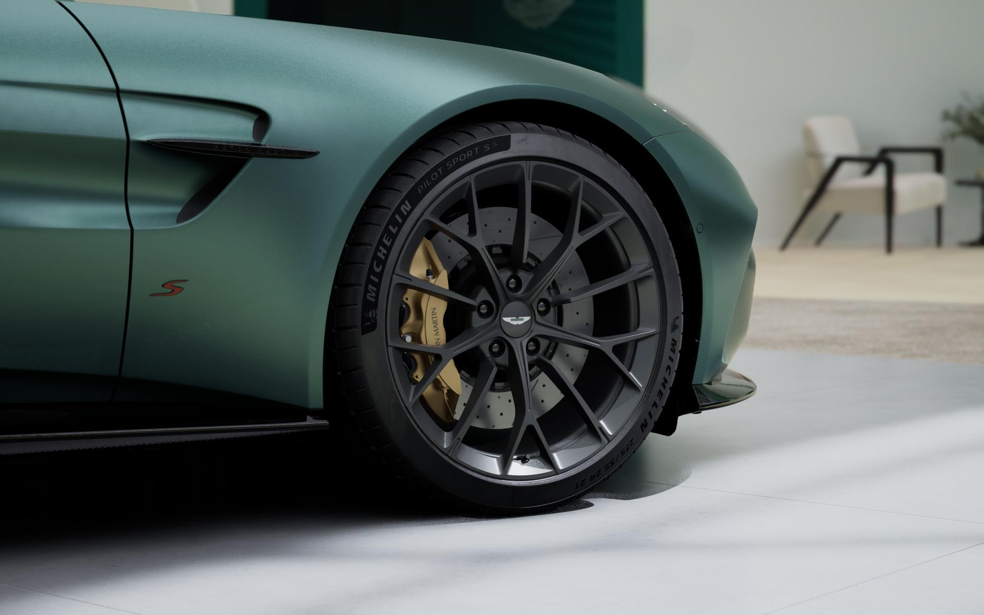 ASTON MARTIN V8 Vantage Coupé 4.0 S V8 Bi-Turbo-showroom-element-3