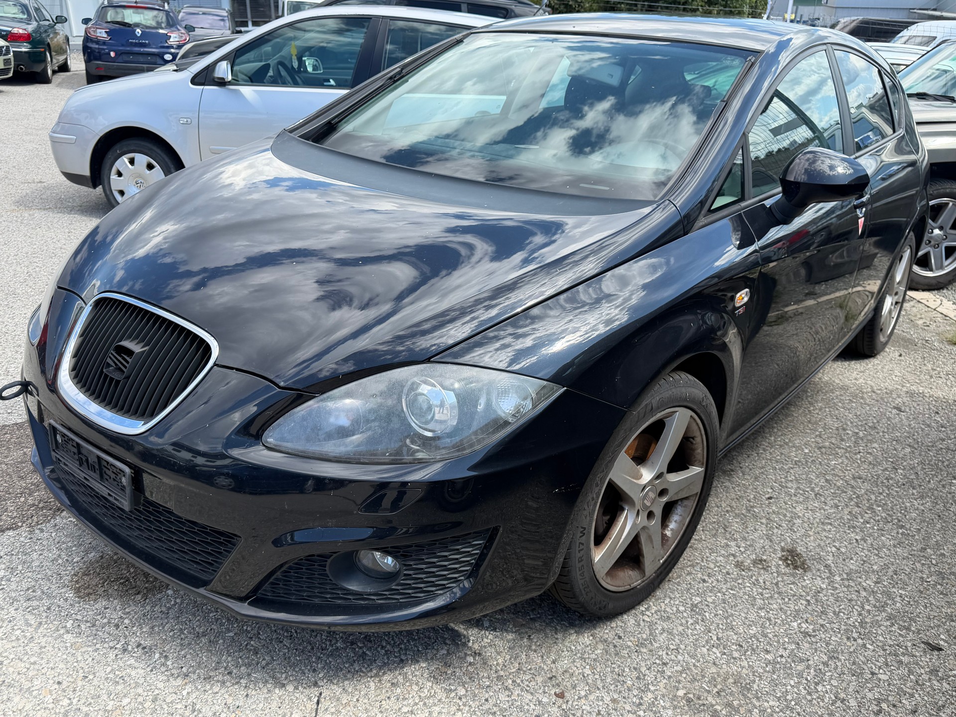 SEAT Leon 1.8 TSI Style-image-1