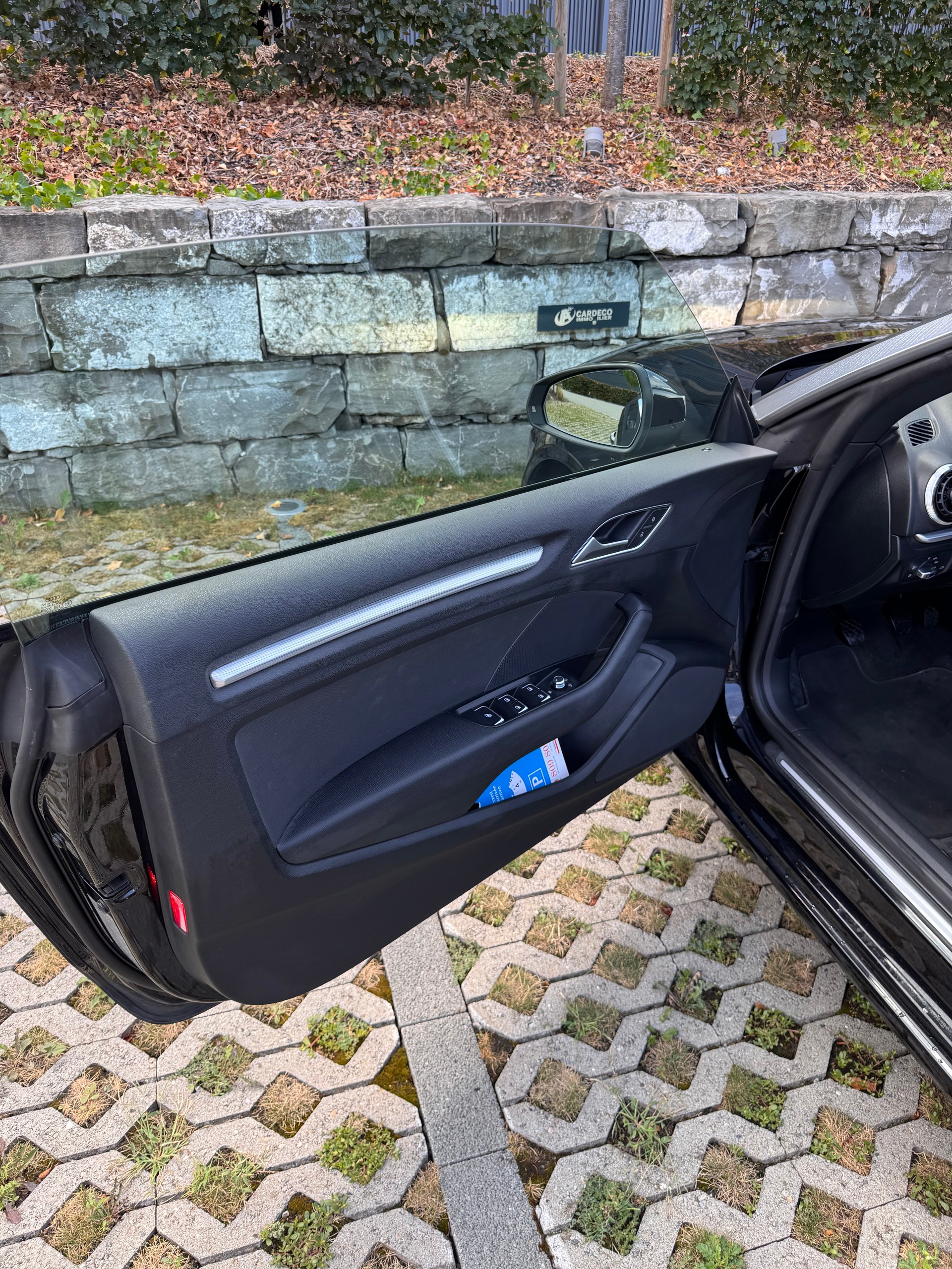 AUDI A3 Cabriolet 1.4 TFSI Ambition-image-10