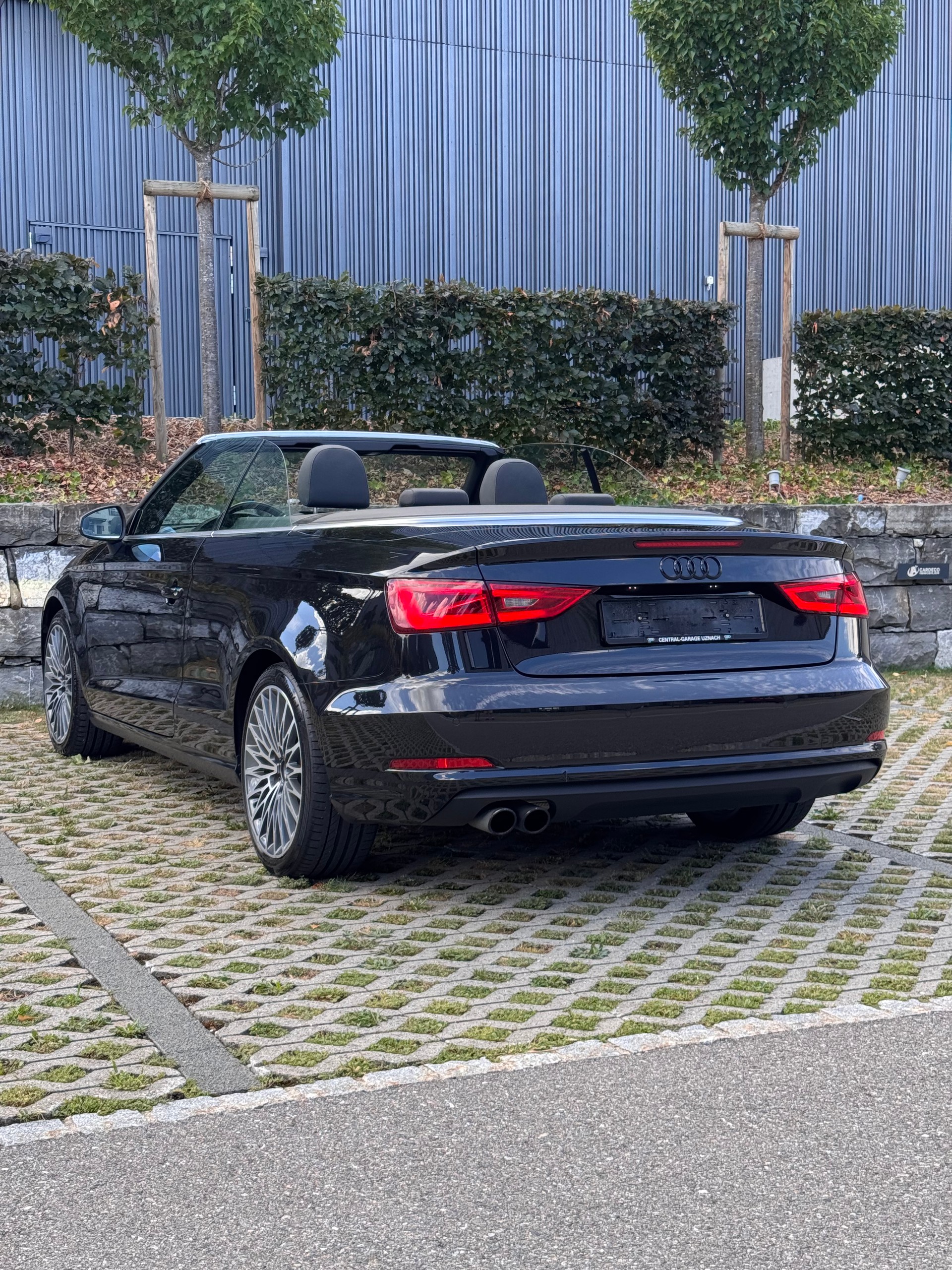 AUDI A3 Cabriolet 1.4 TFSI Ambition-image-7