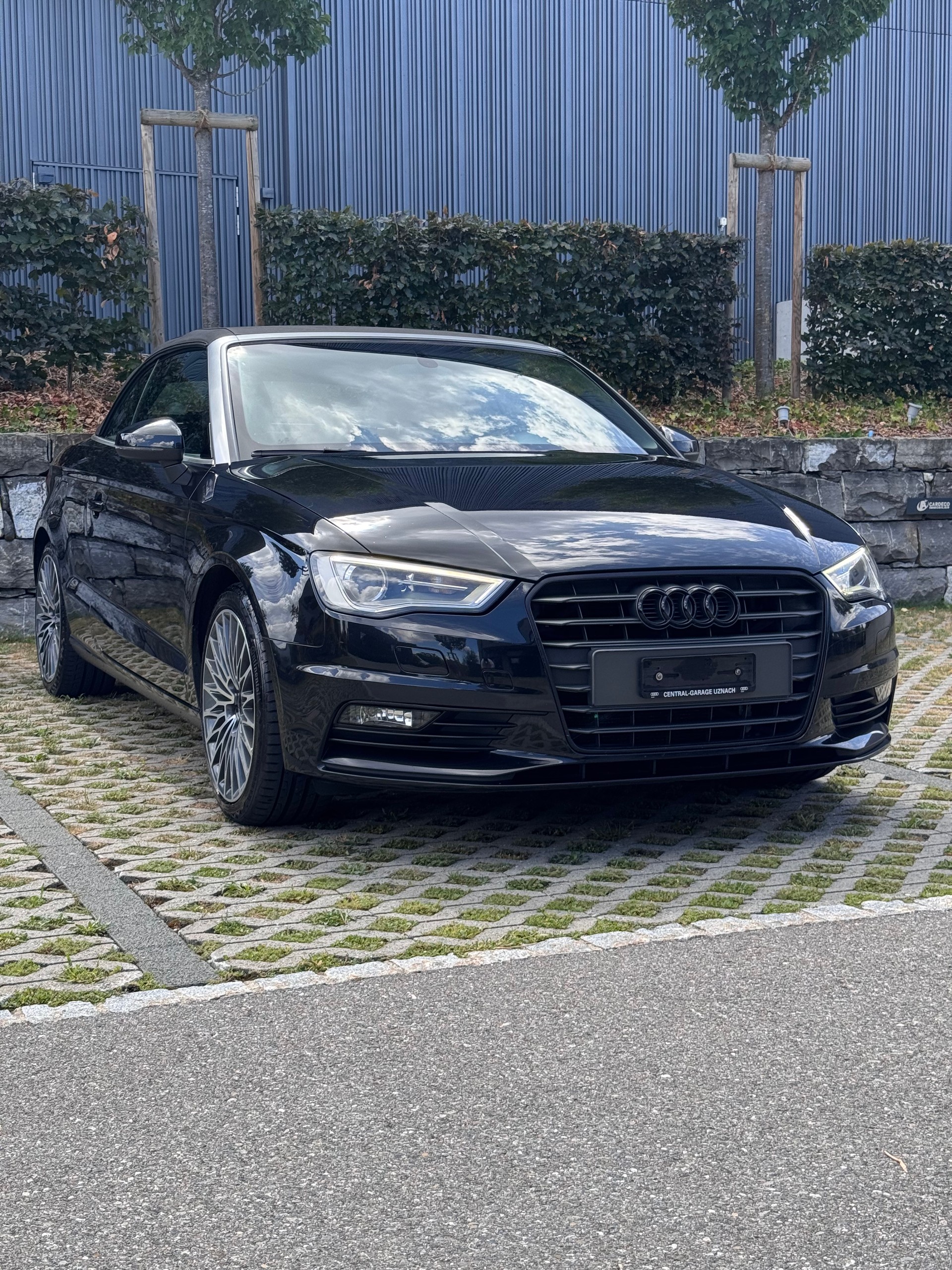 AUDI A3 Cabriolet 1.4 TFSI Ambition-image-1