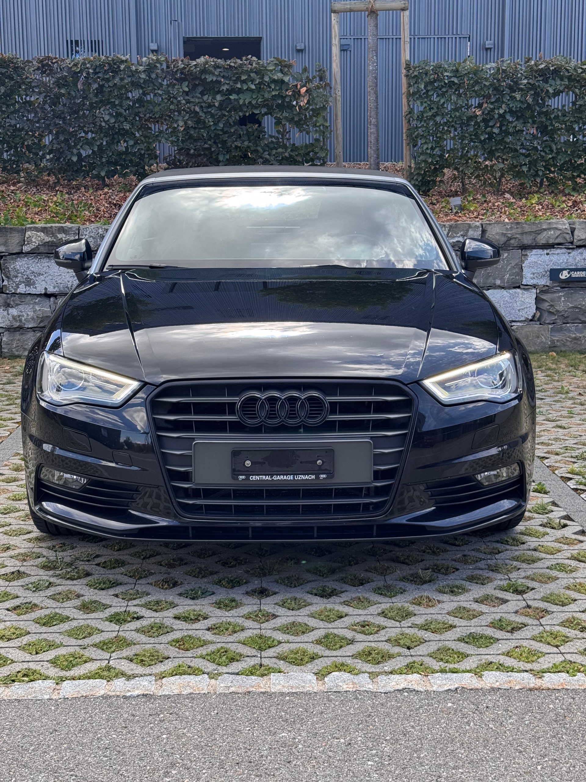 AUDI A3 Cabriolet 1.4 TFSI Ambition-image-0
