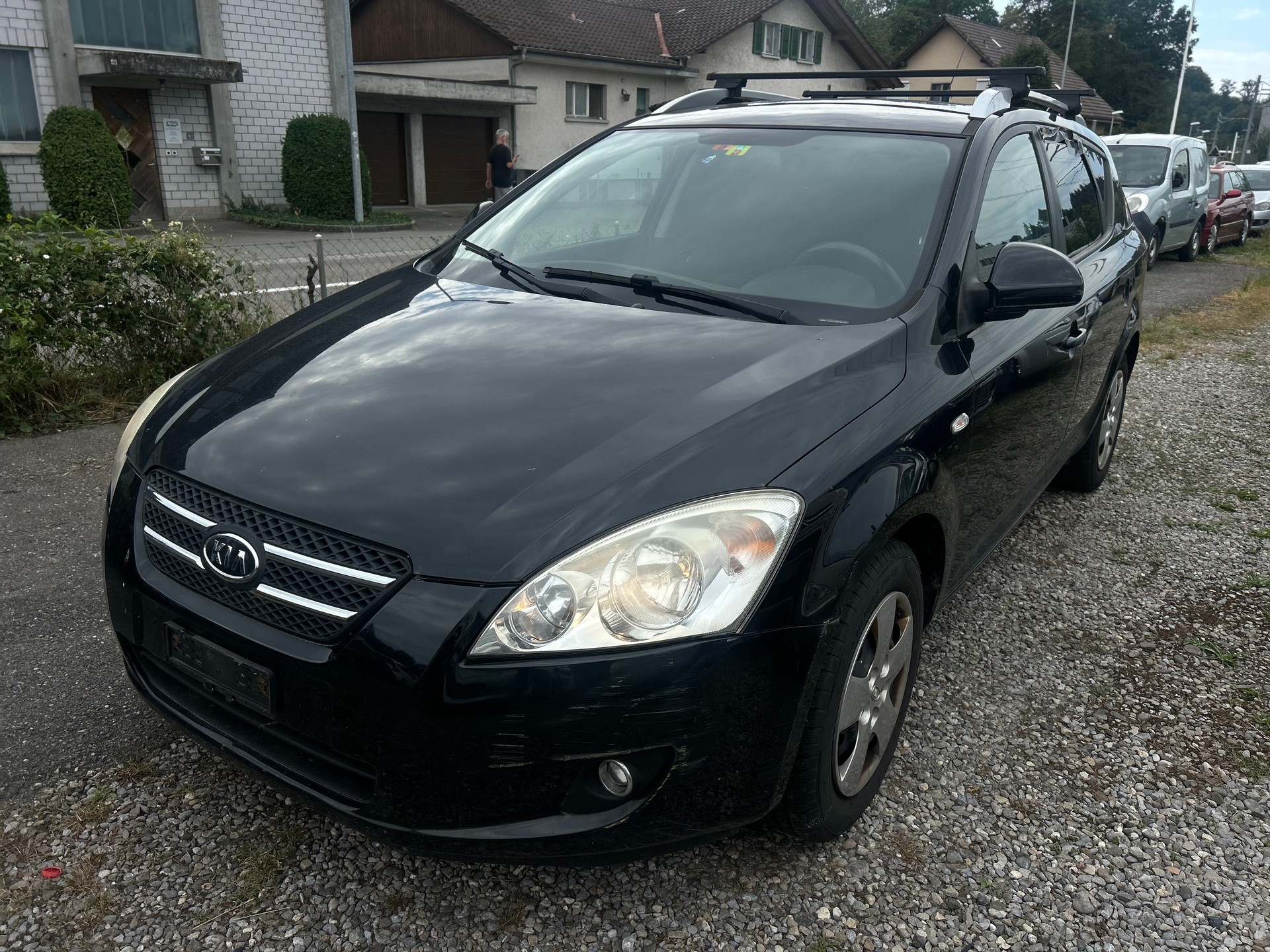 KIA Cee'd Sporty Wagon 1.4 16V Eco-image-2