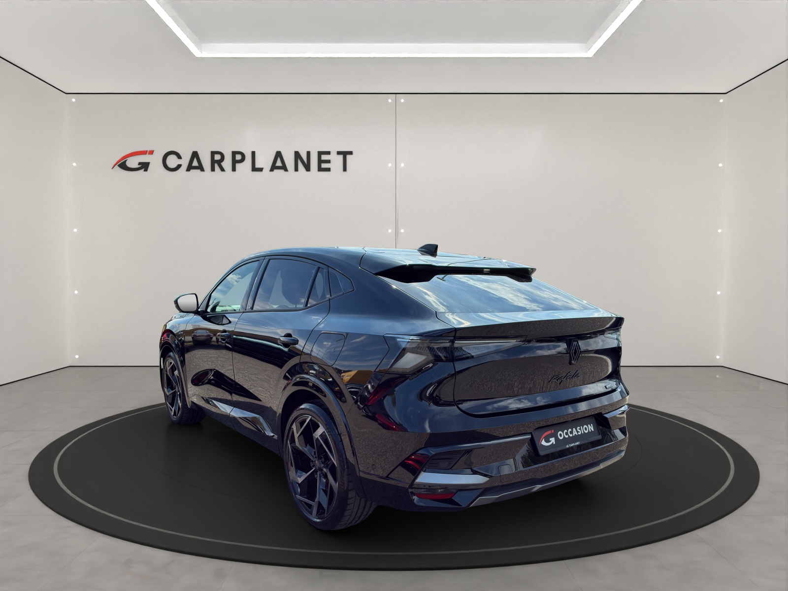 RENAULT Rafale 1.2 E-Tech Plug-in Atelier Alpine-image-3