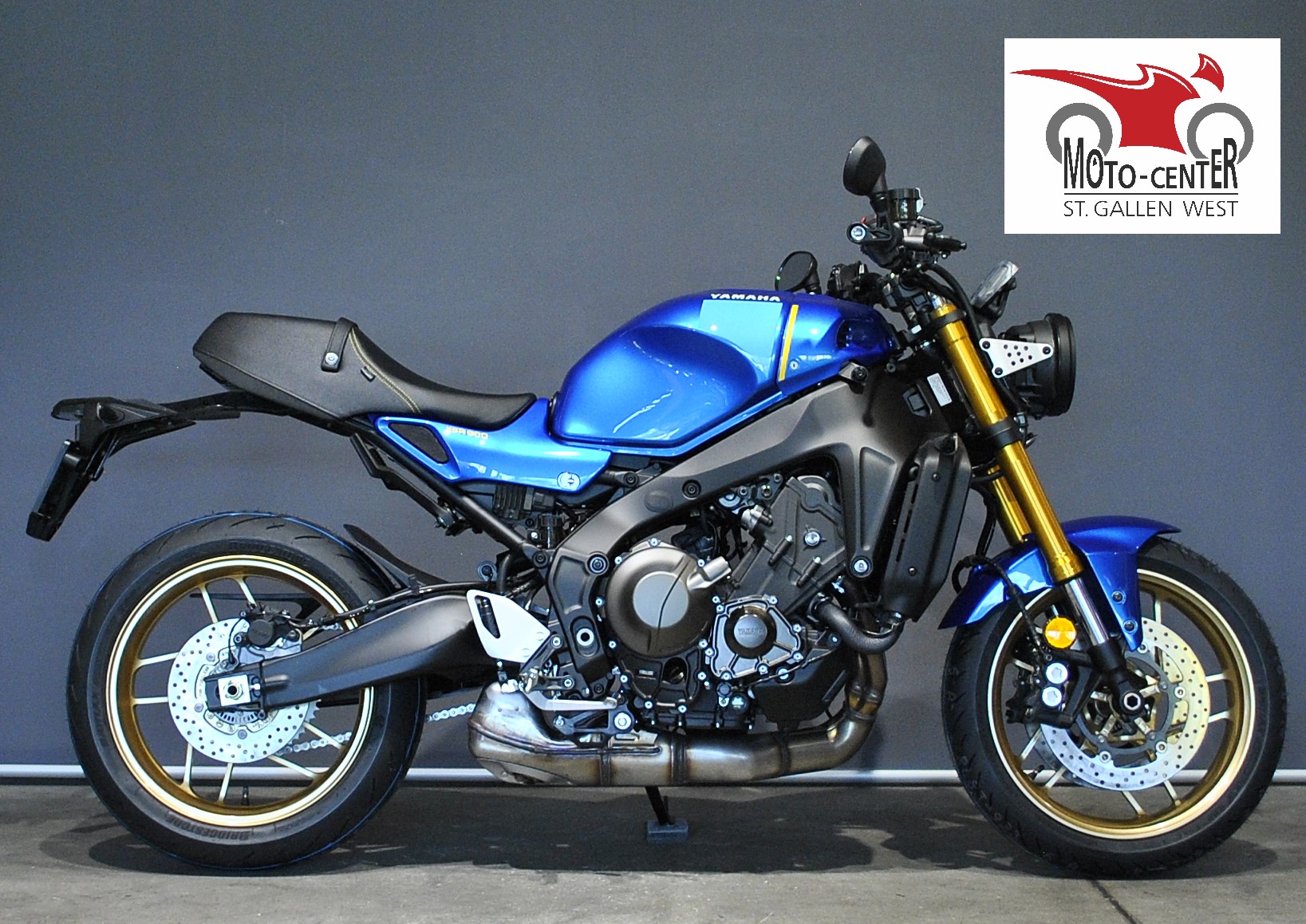 YAMAHA XSR 900 (35kW)-showroom-element-1