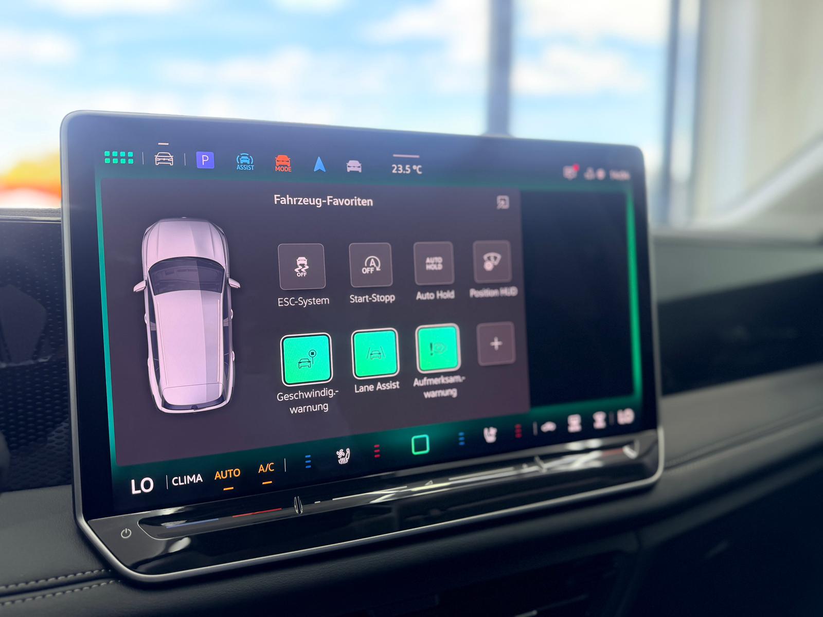 VW Tiguan 2.0 TSI DSG Life 4Motion | Neuwagenzustand | CH-Fahrzeug |-image-12