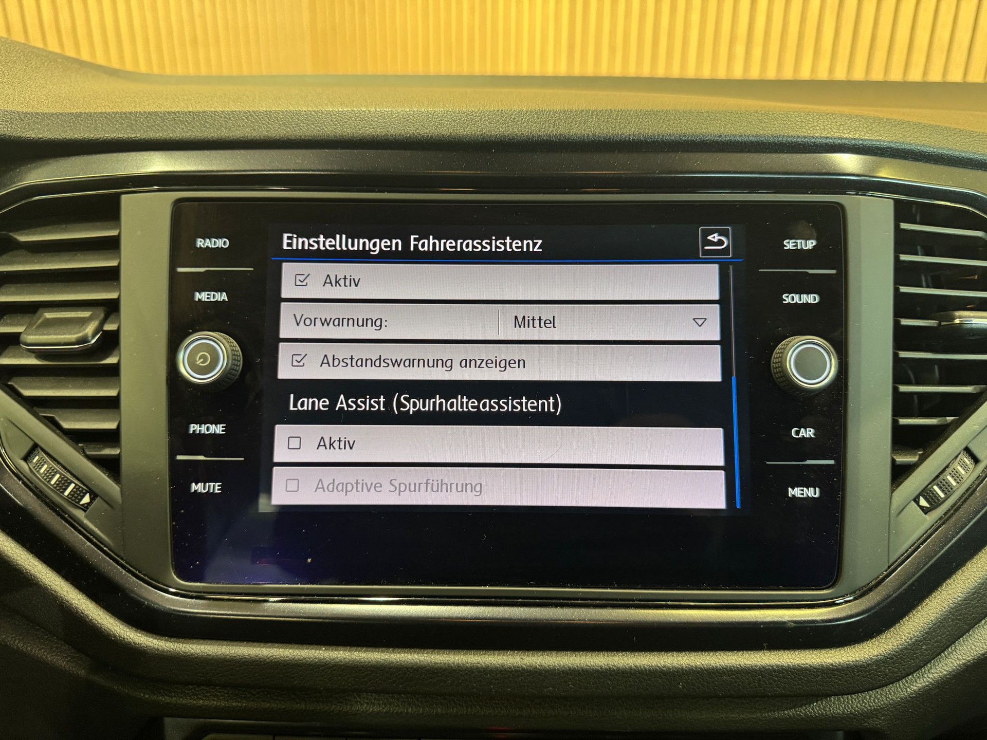 VW T-Roc 1.5 TSI EVO Advance DSG-image-11