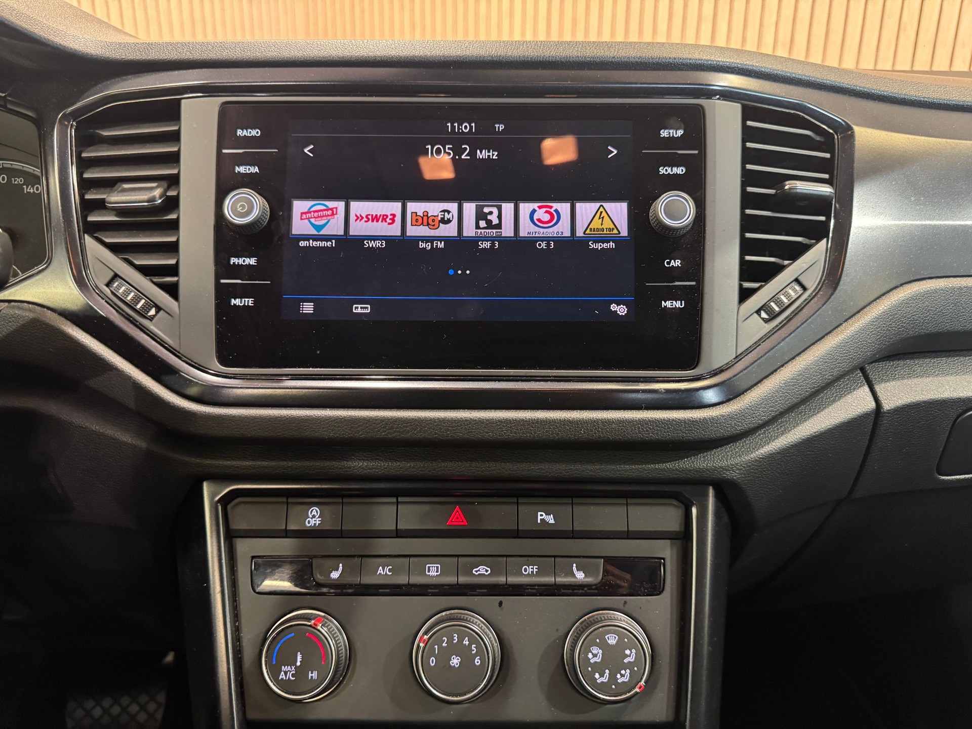 VW T-Roc 1.5 TSI EVO Advance DSG-image-8