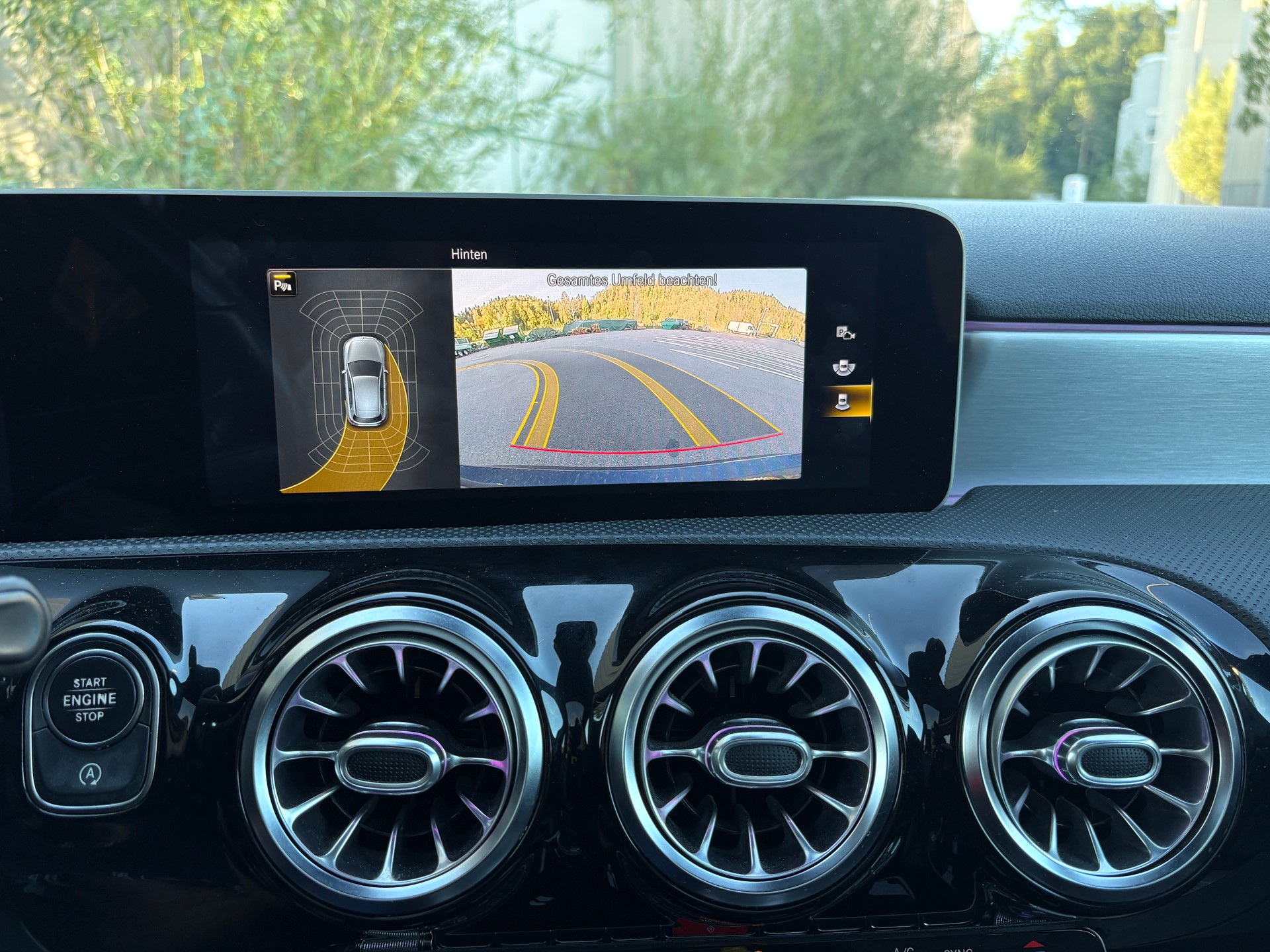 MERCEDES-BENZ A 250 4Matic 7G-DCT | BURMESTER | PANO | HEADUP | MEMORY | AMBIENTE-image-15