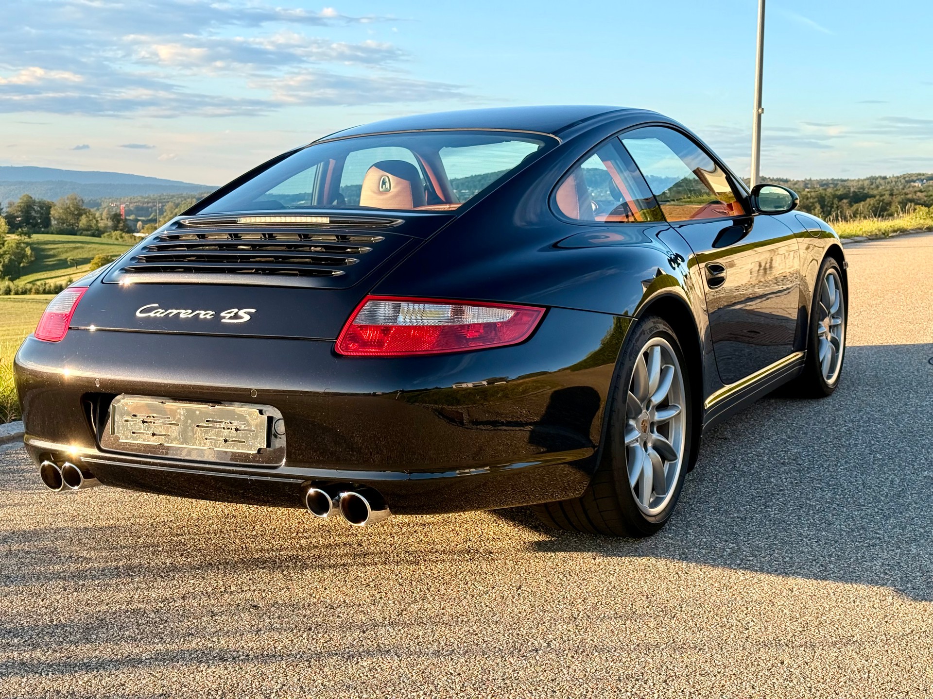 PORSCHE 3.8 Carrera 4S-image-3