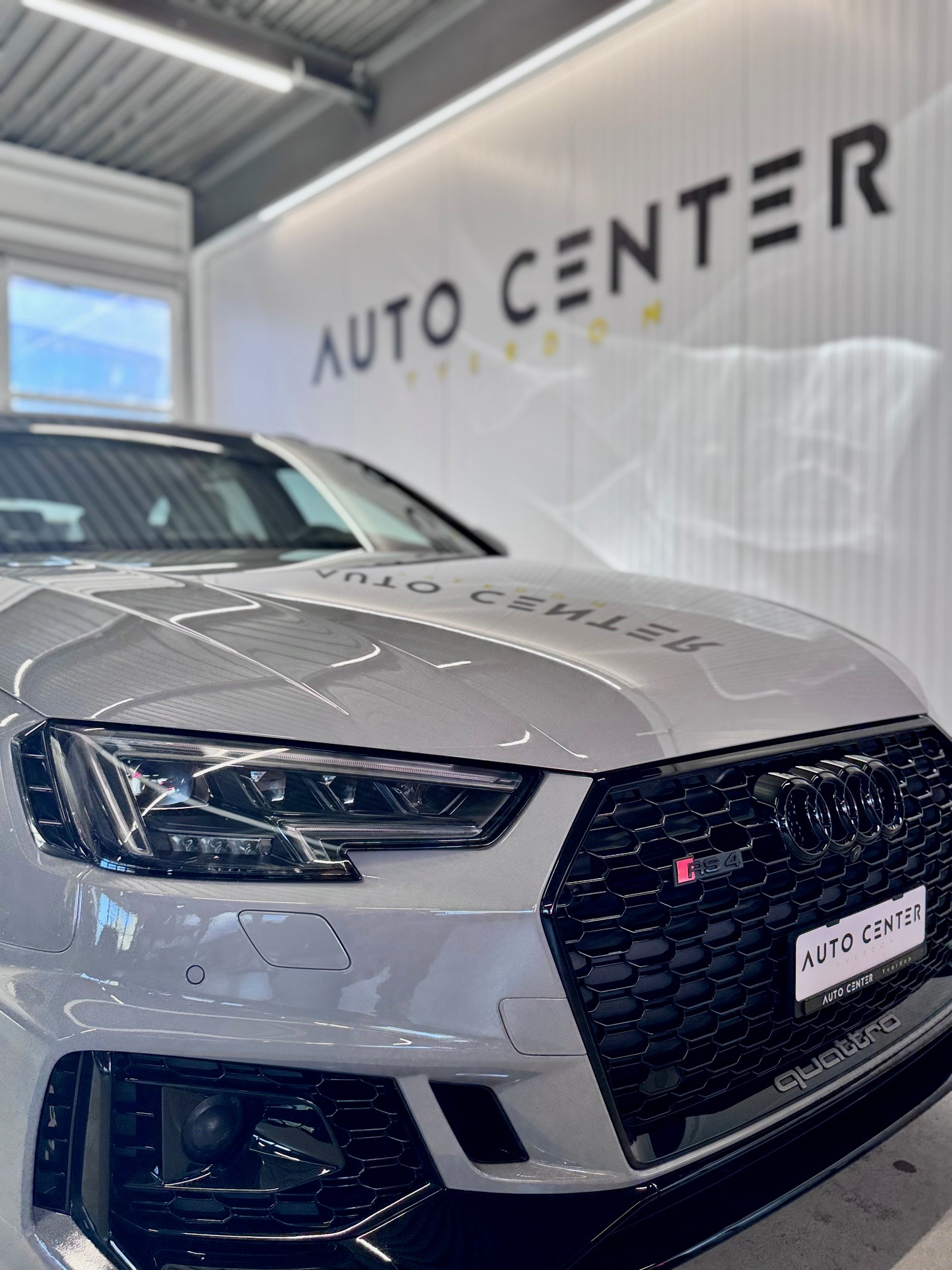 AUDI RS4 Avant 2.9 TFSI quattro tiptronic-image-8