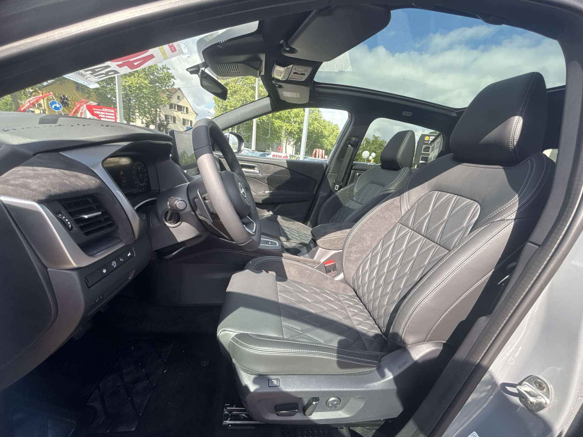 NISSAN Qashqai 1.3 DIG-T MHEV Tekna+ Xtronic-Automat-image-14