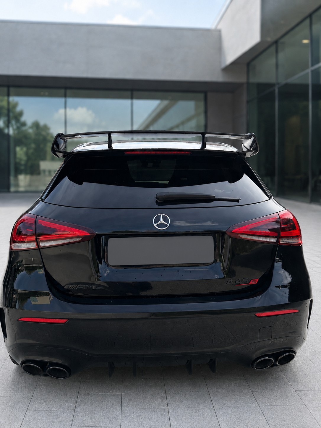 MERCEDES-BENZ A 45 S AMG 4matic+-image-2