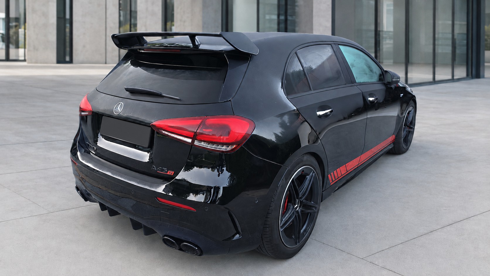 MERCEDES-BENZ A 45 S AMG 4matic+-image-1