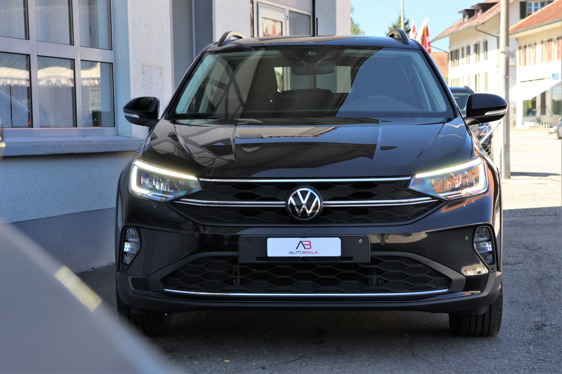 VW Taigo 1.0 TSI Life (CH)-showroom-element-1