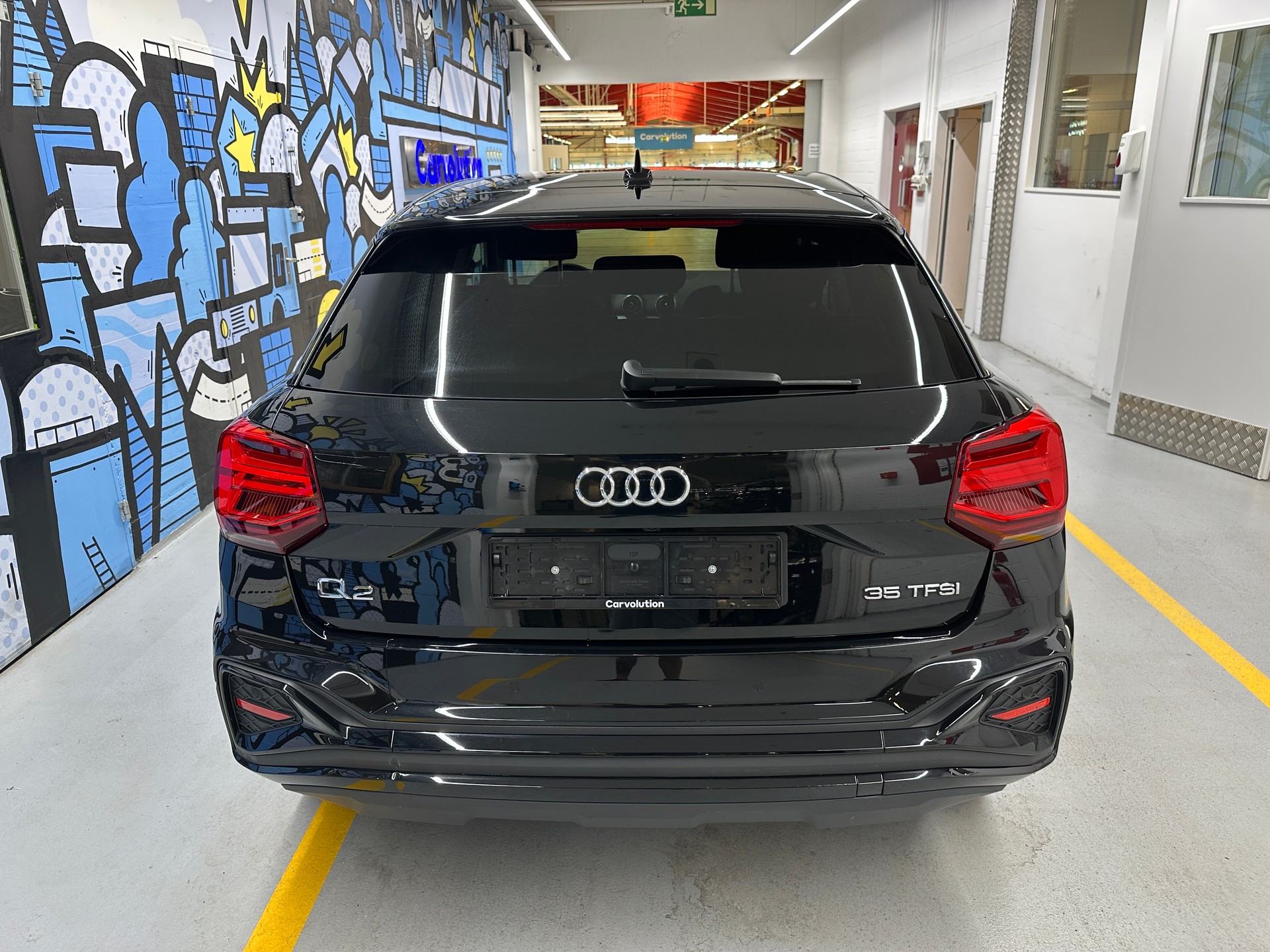 AUDI Q2 35 TFSI S line S-tronic-image-4