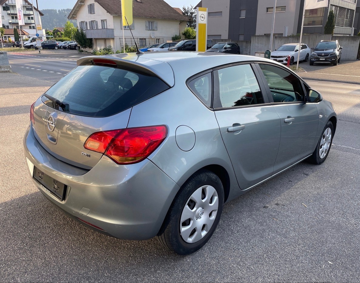OPEL Astra 1.7 CDTi Enjoy-image-2