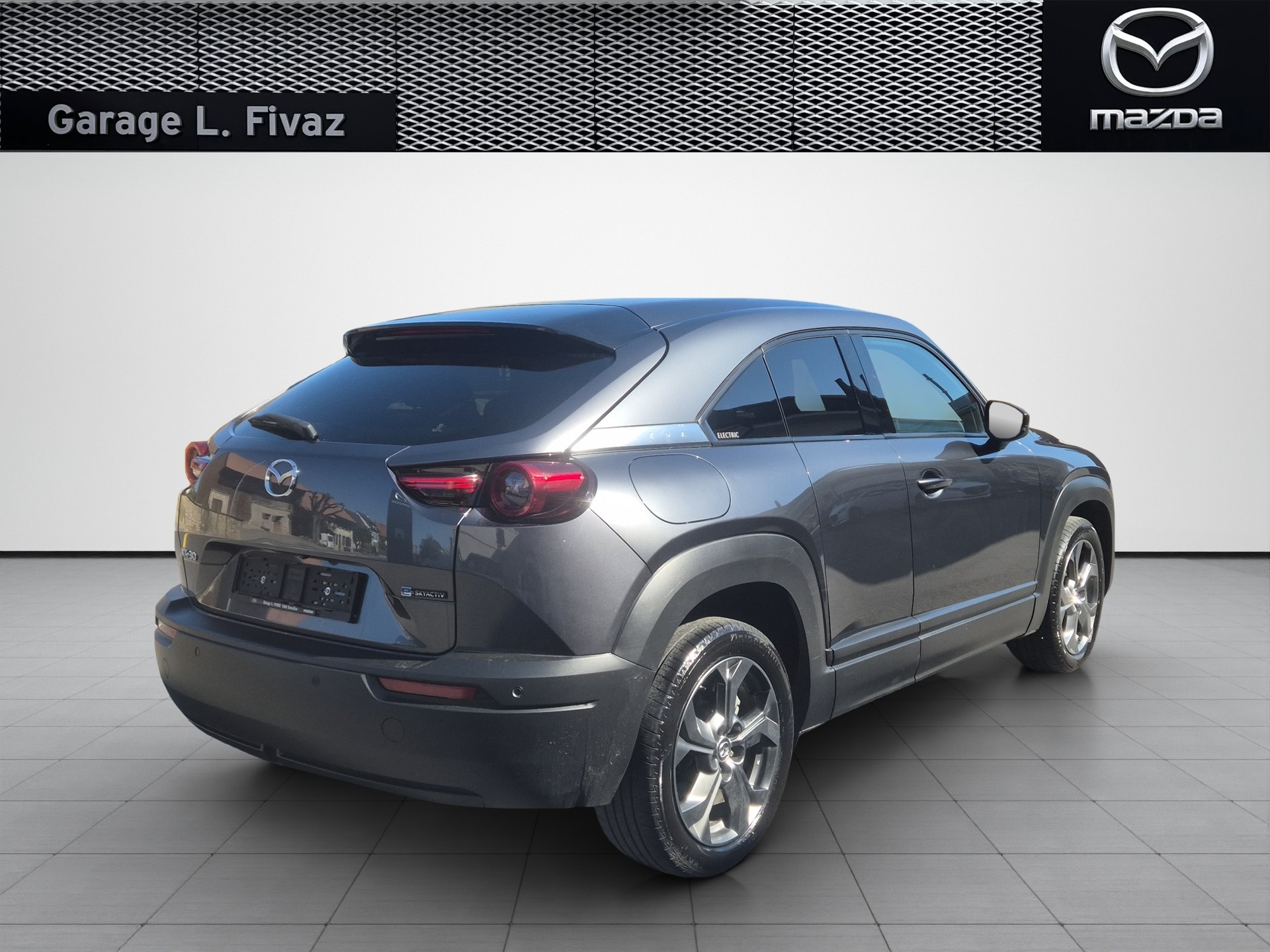 MAZDA MX-30 e-Skyactiv First Edition-image-3