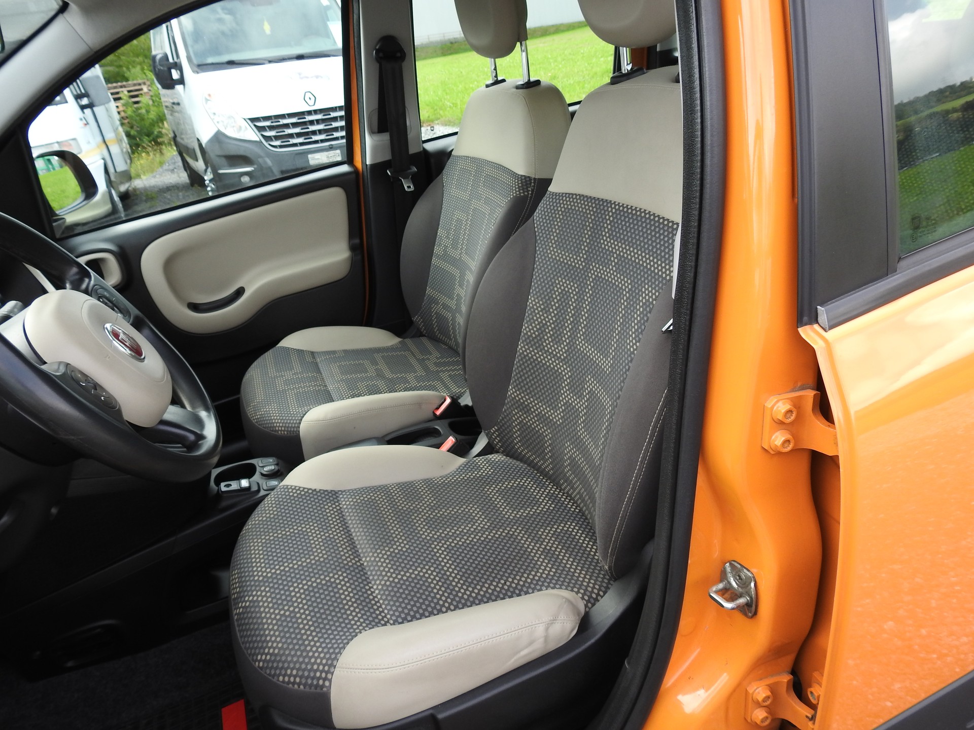 FIAT Panda 0.9 Twinair Turbo Antartica 4x4-image-12