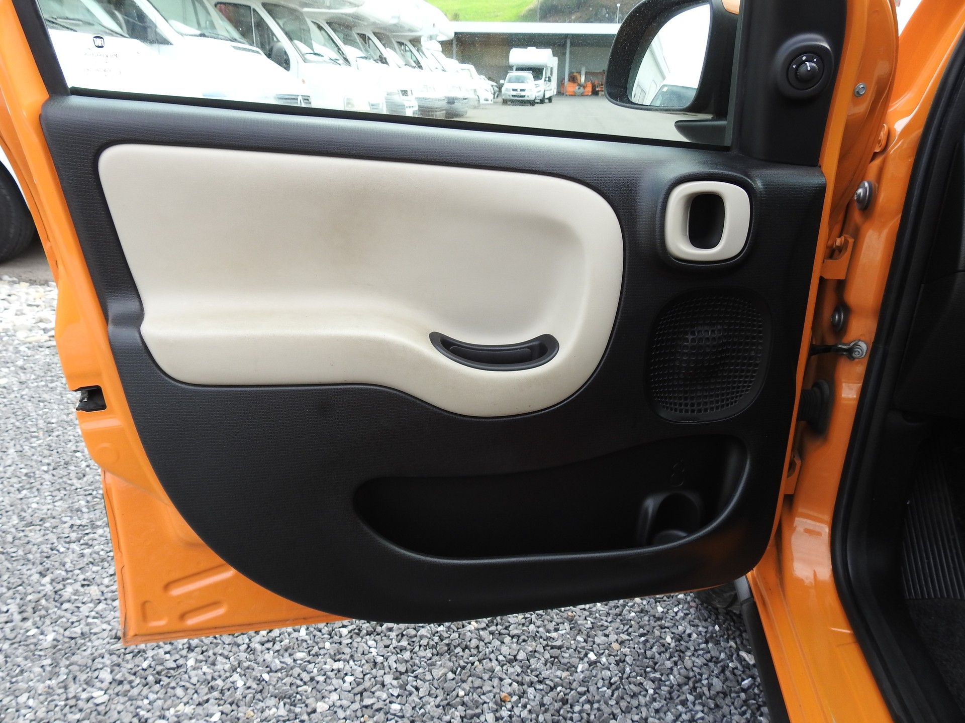 FIAT Panda 0.9 Twinair Turbo Antartica 4x4-image-10