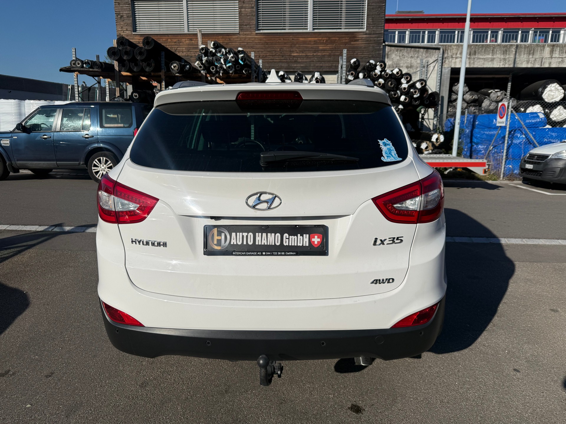 HYUNDAI iX 35 2.0 GDI Style 4WD Automatic-image-5