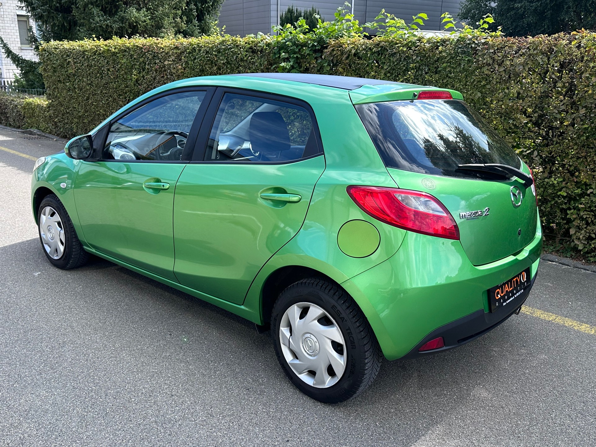 MAZDA 2 1.3i 16V Exclusive-image-3