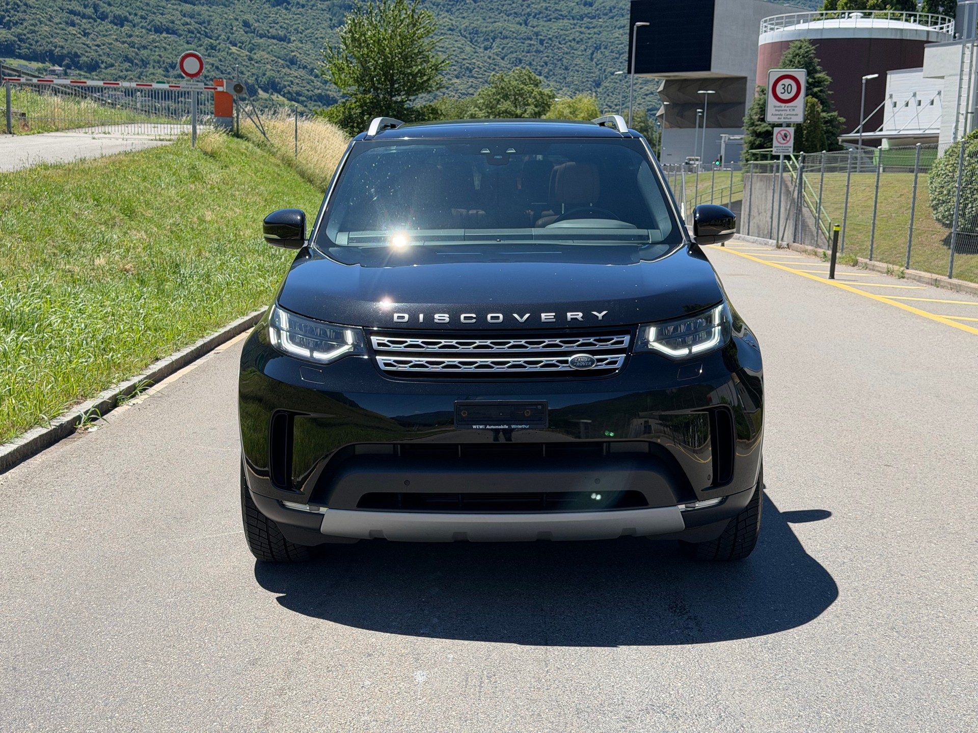 LAND ROVER Discovery 2.0 SD4 HSE Luxury | 7 PL | MFK & SERVICE 09.2026-image-0