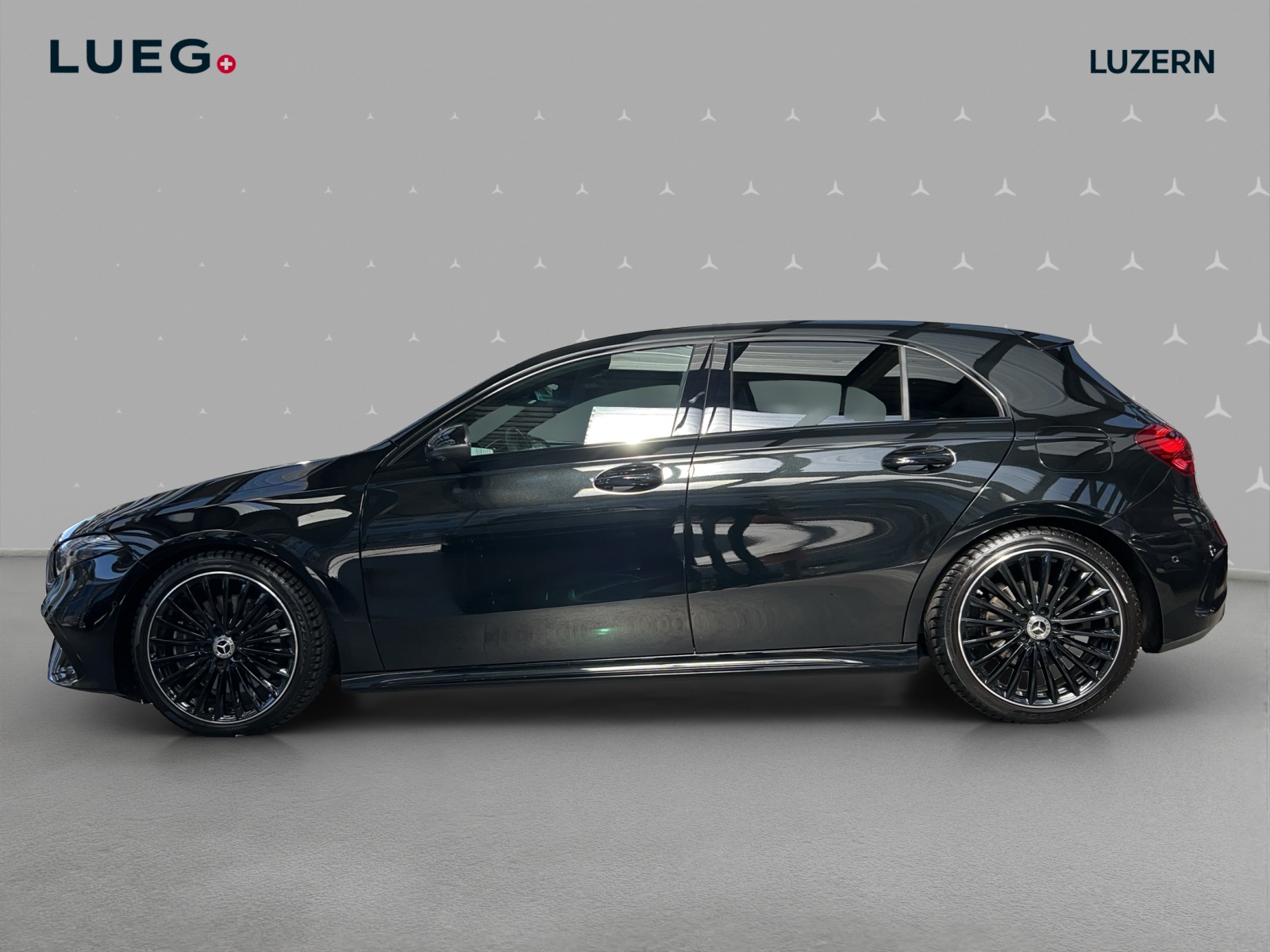 MERCEDES-BENZ A 250 4Matic 8G-DCT-image-1