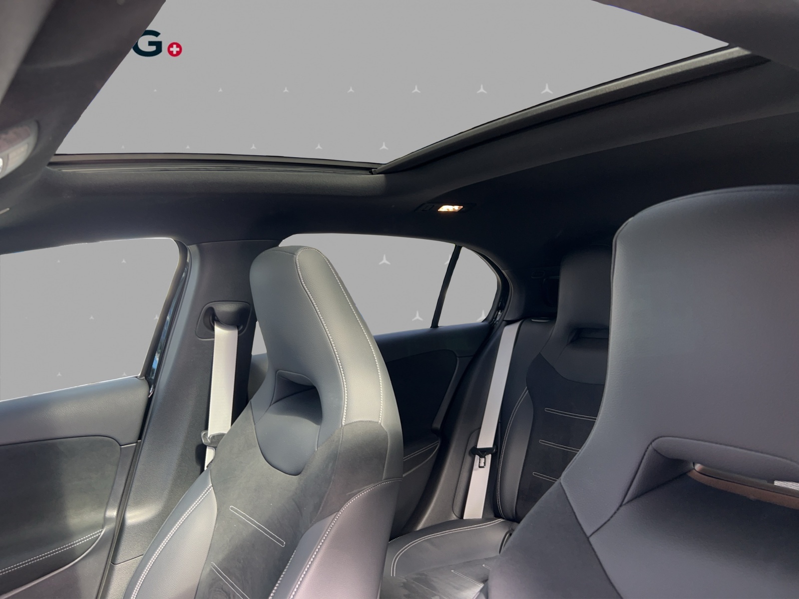 MERCEDES-BENZ A 250 4Matic 8G-DCT-image-8
