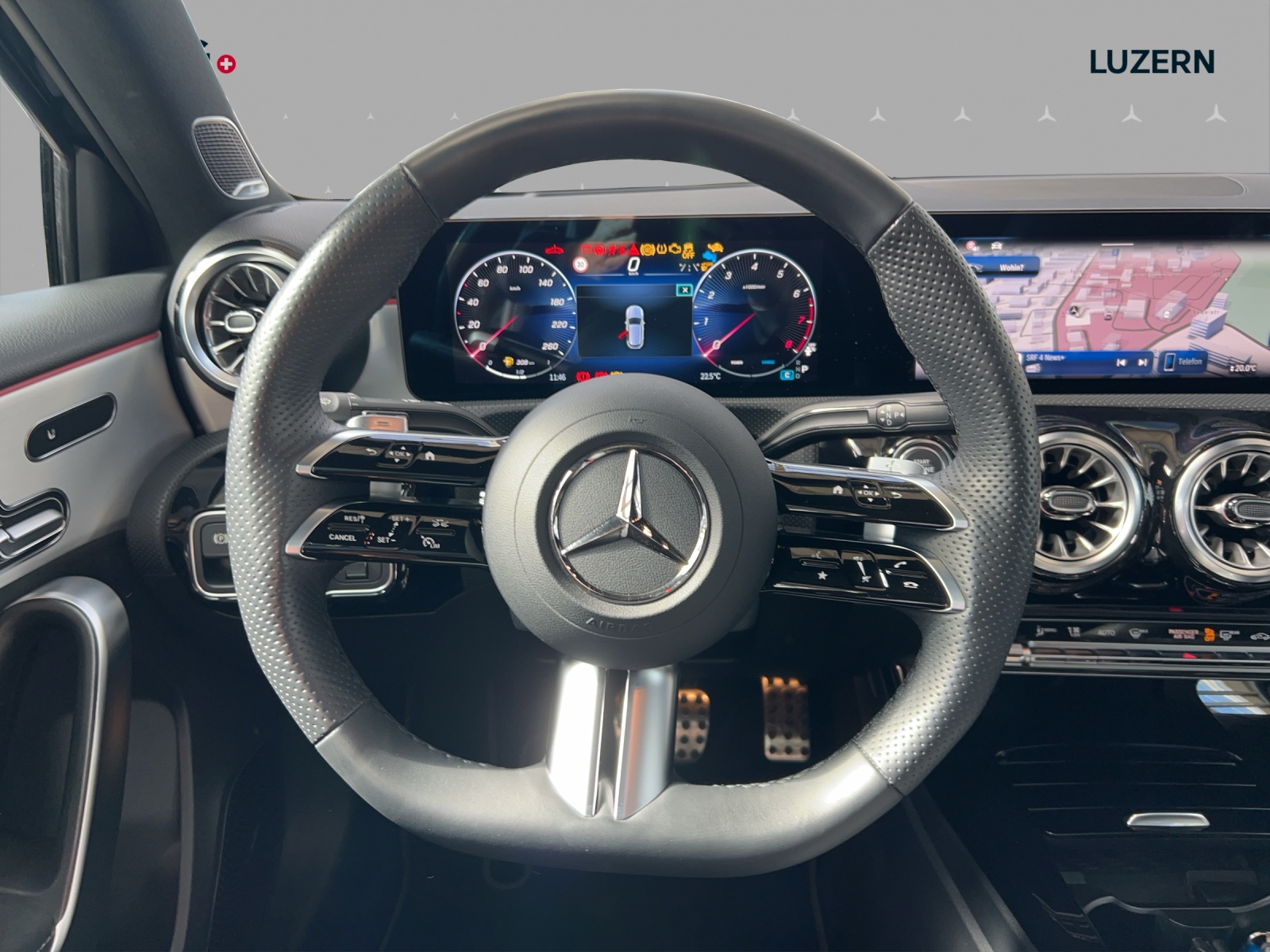 MERCEDES-BENZ A 250 4Matic 8G-DCT-image-9