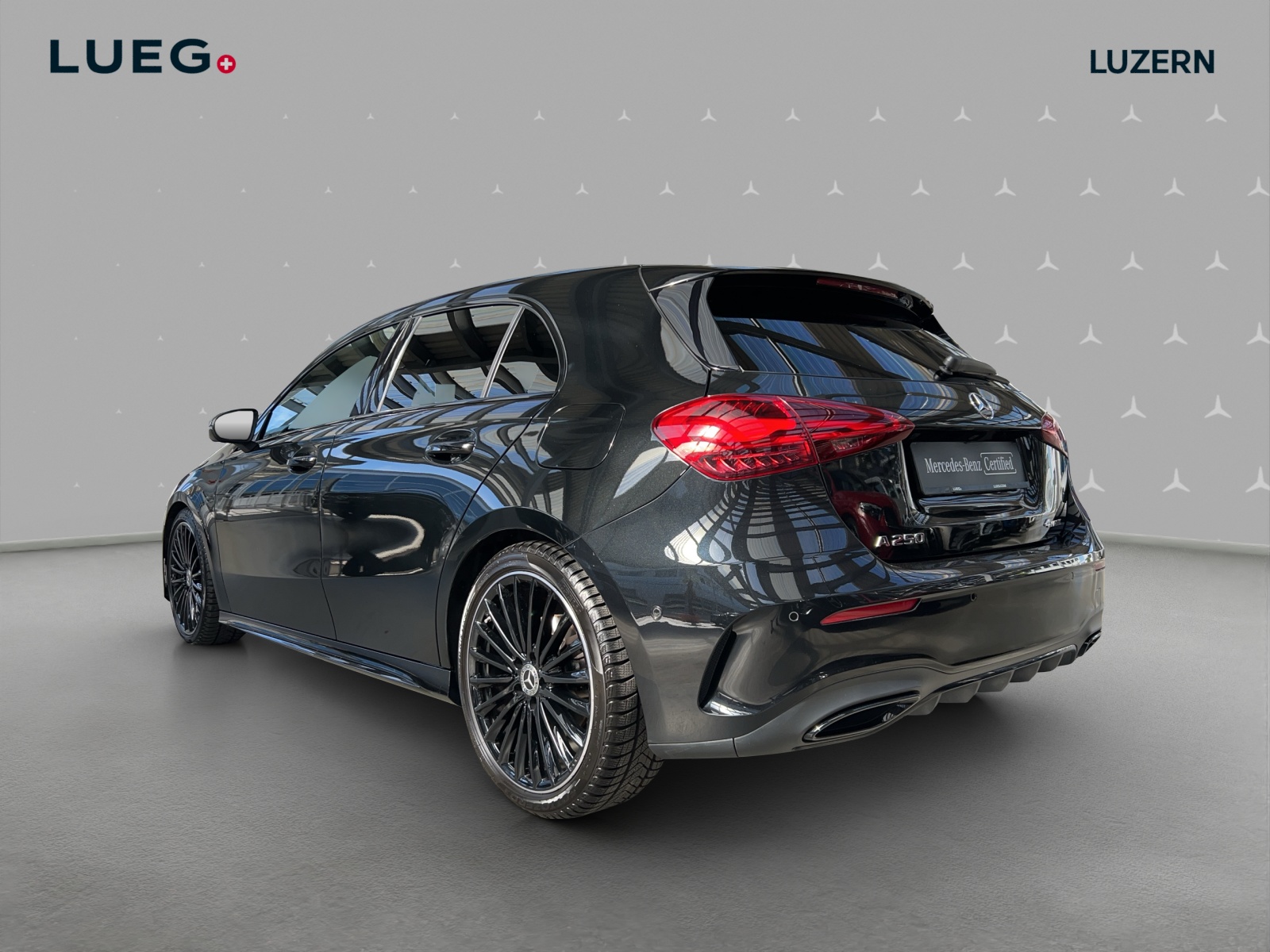 MERCEDES-BENZ A 250 4Matic 8G-DCT-image-2