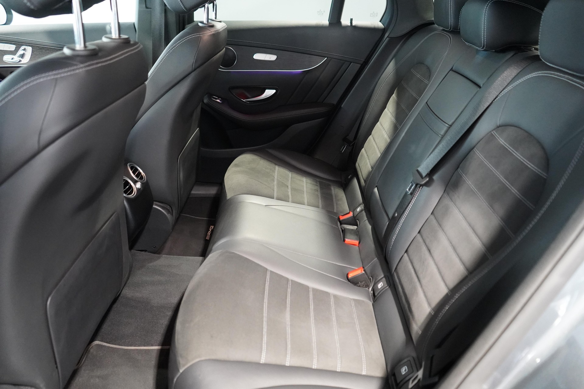 MERCEDES-BENZ GLC-Klasse X253 GLC 300 e AMG Line 4m-image-20