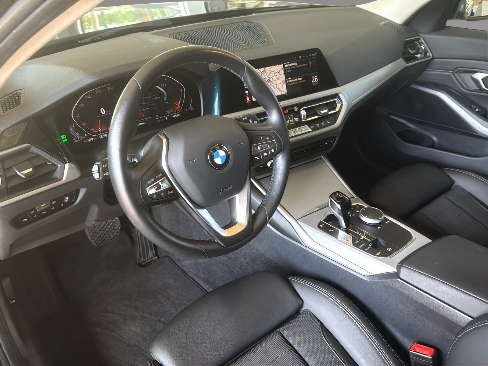 BMW 3er Reihe G21 Touring 320d xDrive-image-6