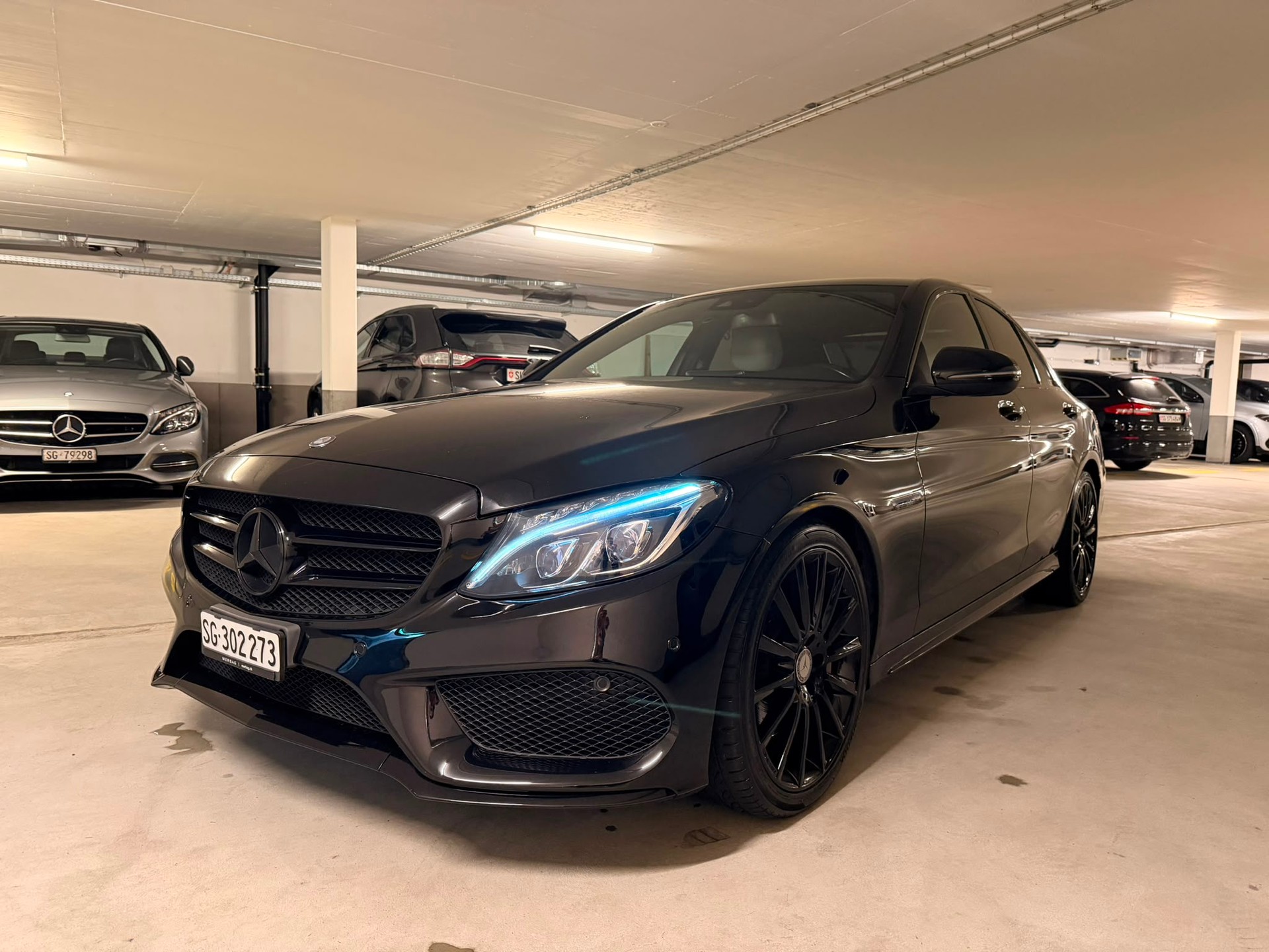 MERCEDES-BENZ C 300 AMG Line-image-0