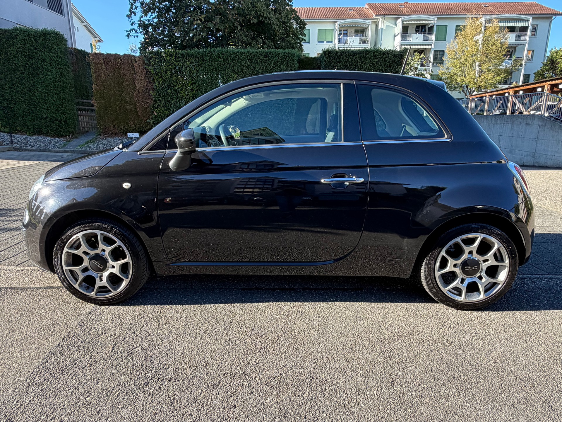 FIAT 500 1.2 Lounge-image-1