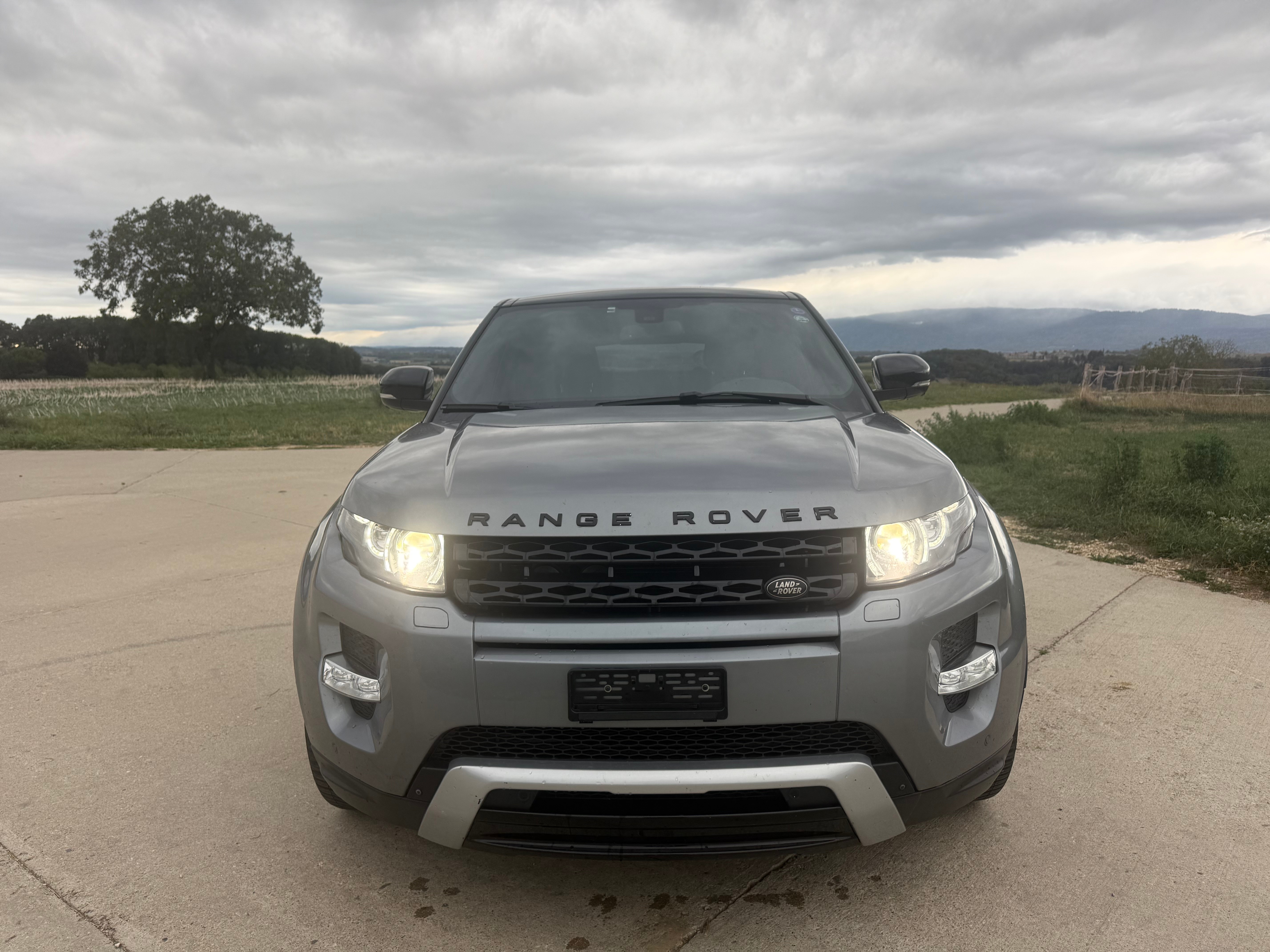 Car photo