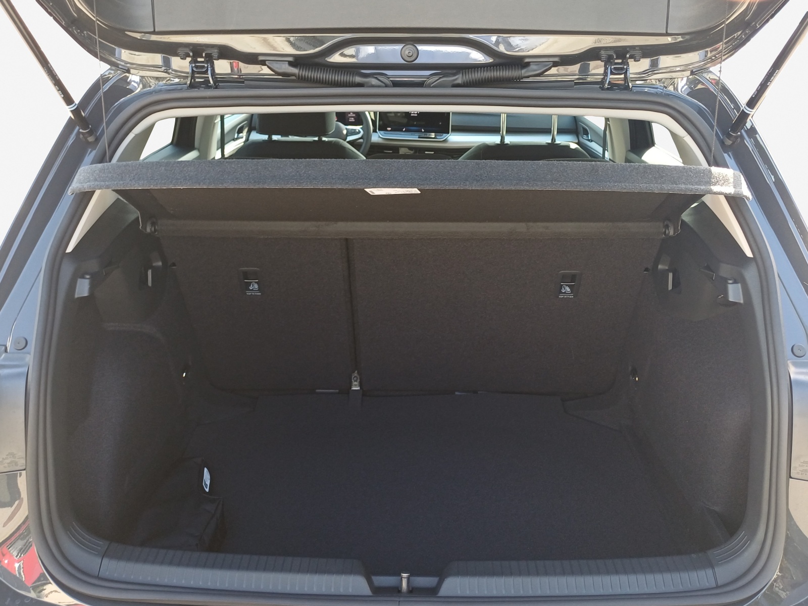 VW Golf 1.5 e TSI mHEV Value DSG-image-21