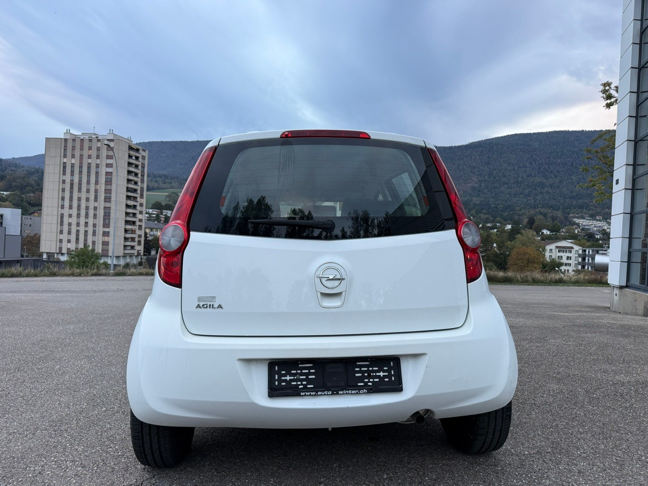 OPEL Agila 1.0 Enjoy-image-5