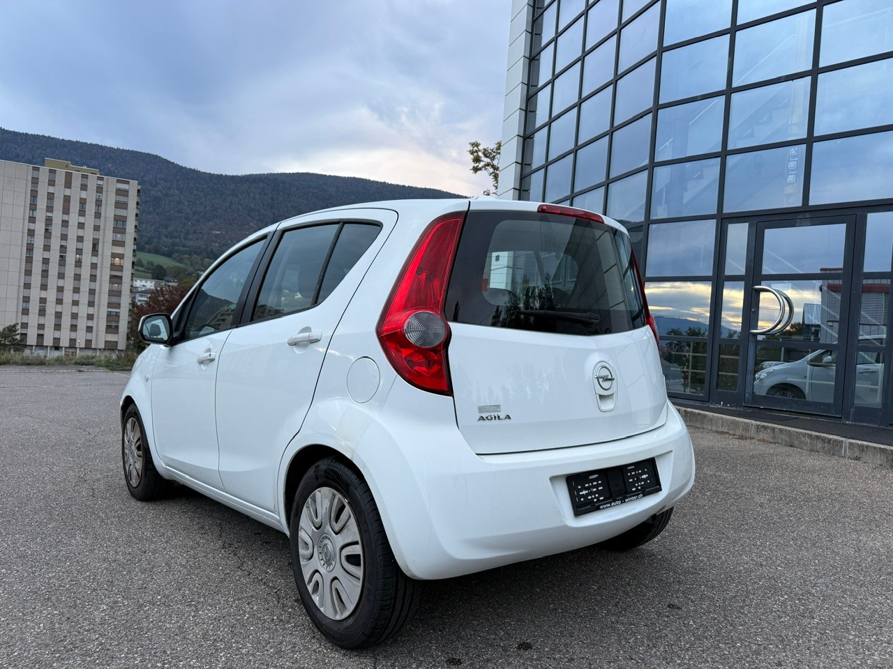 OPEL Agila 1.0 Enjoy-image-4
